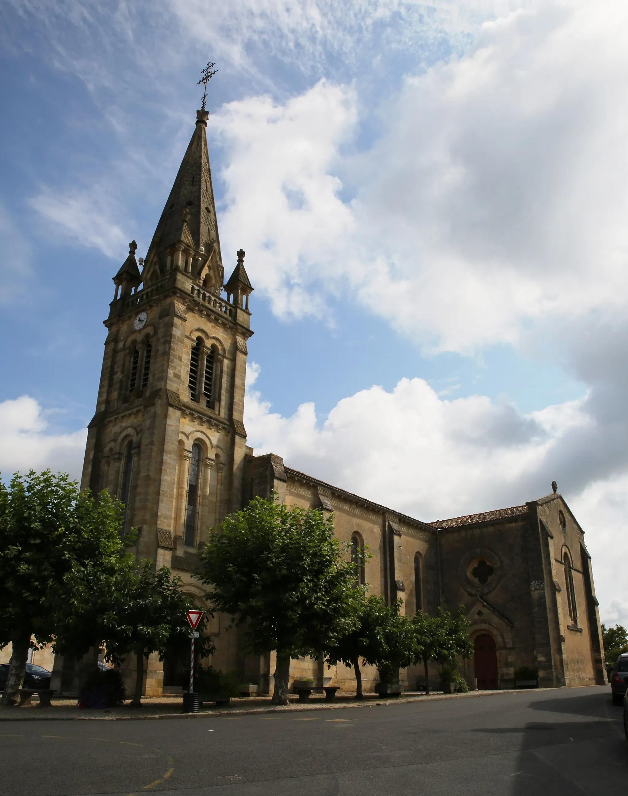 Photo showing: Église Sainte-Quitterie de Martillac