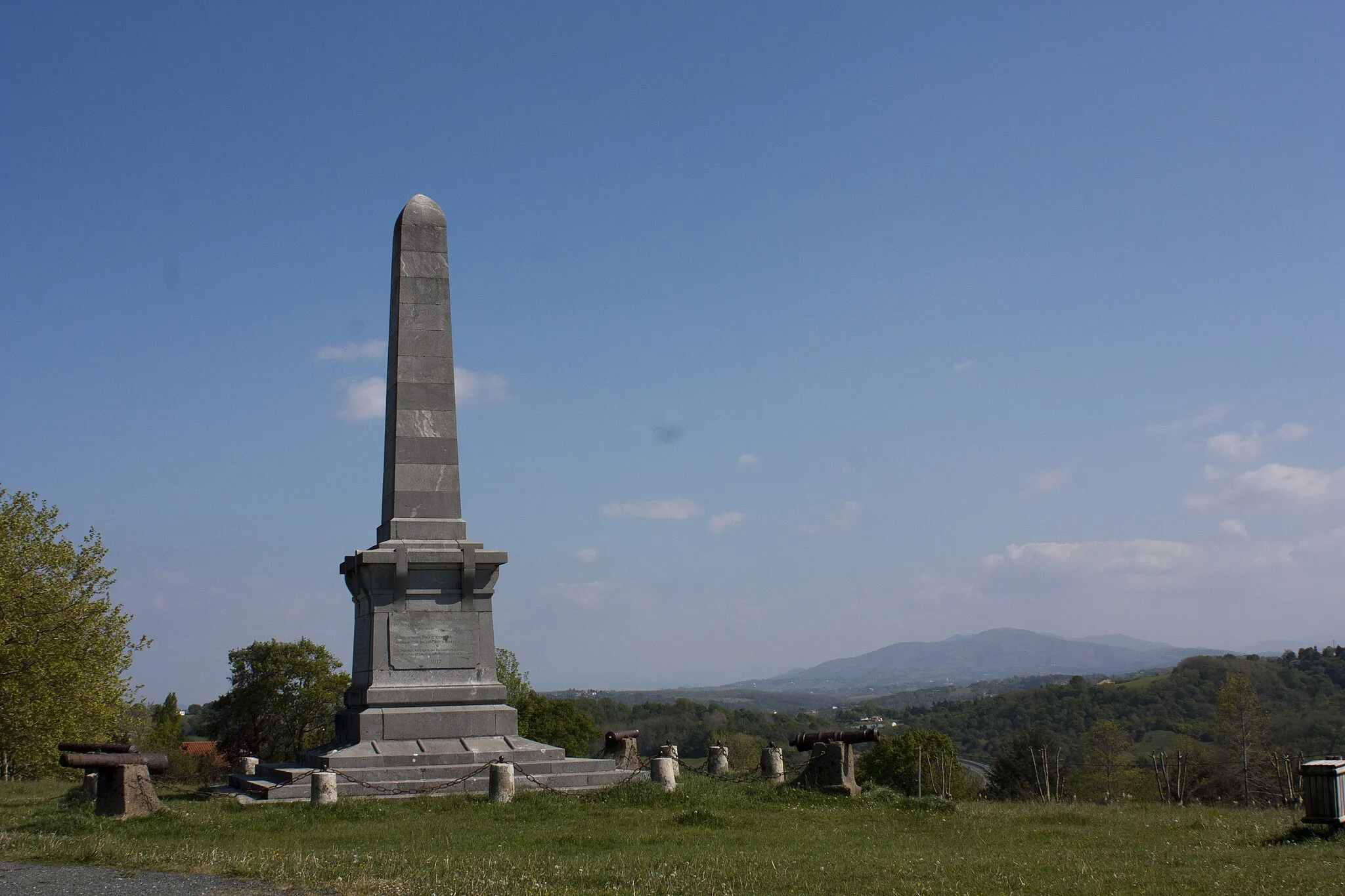 Photo showing: View of the Ursuya mountain from the cross of Mouguerre.