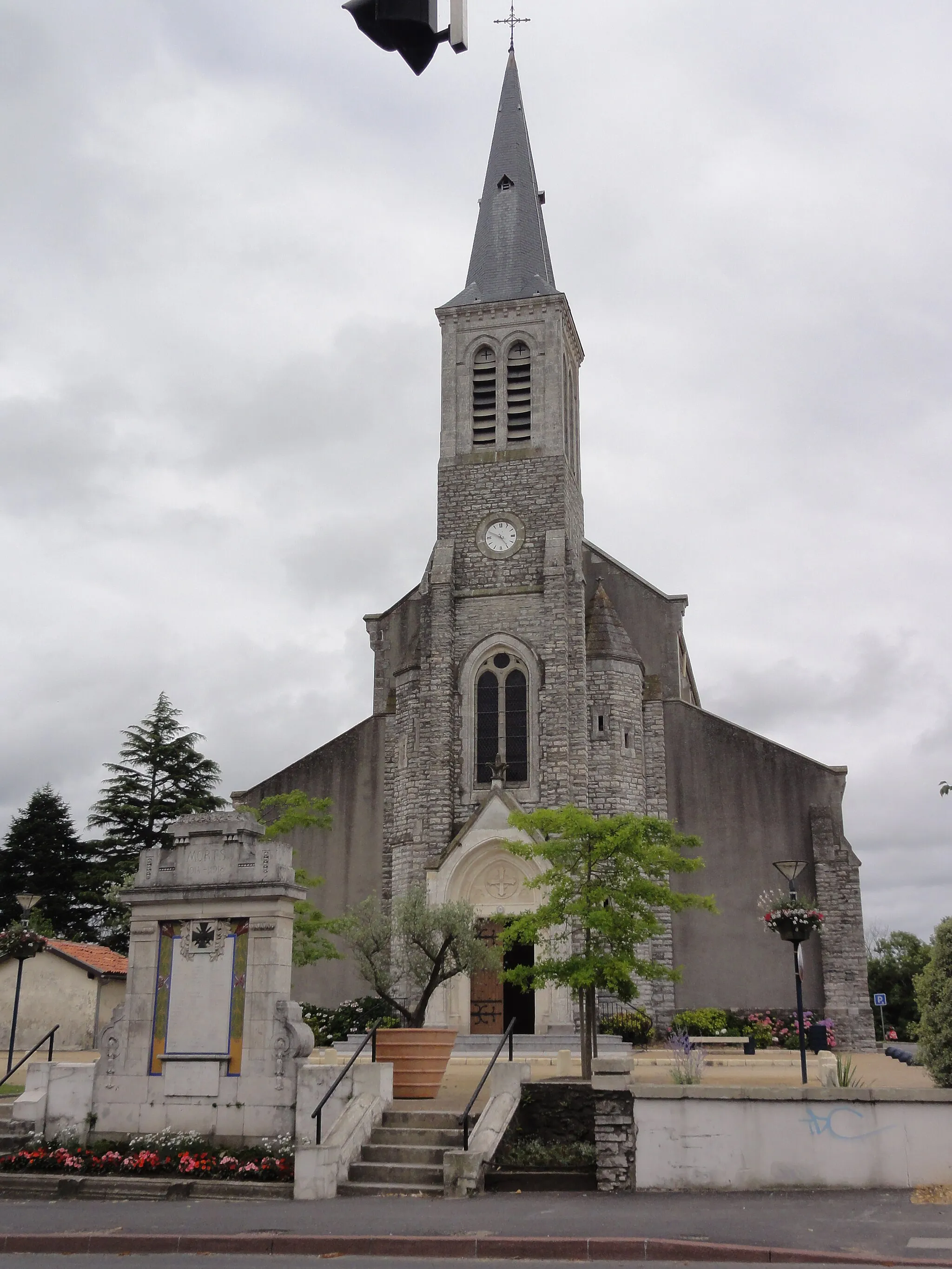 Photo showing: Ondres (Landes) église