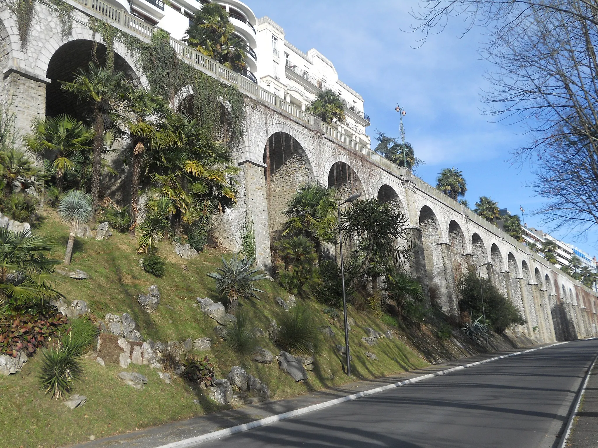 Photo showing: Les arches du boulevard des Pyrénées