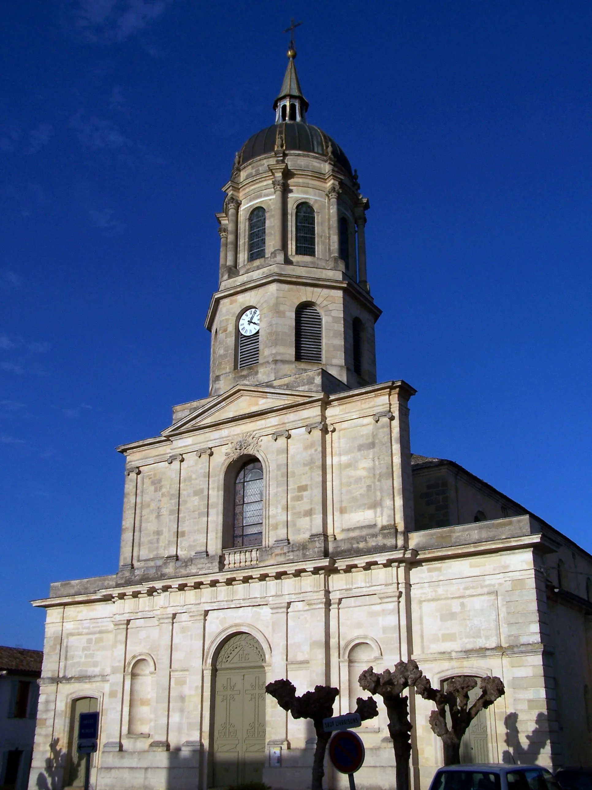 Photo showing: Saint Vincent church of Preignac (Gironde, France)