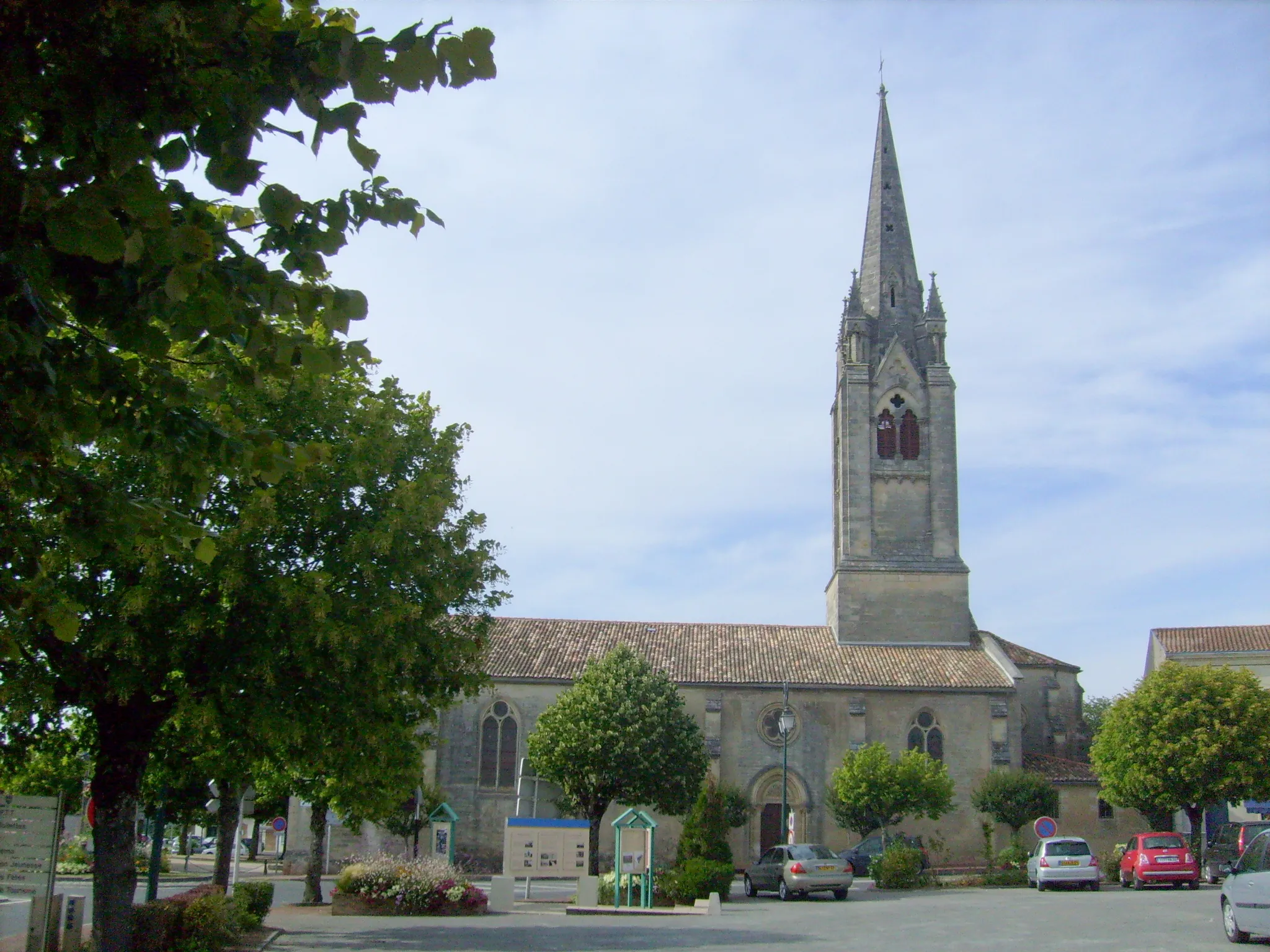 Photo showing: L'église de Saint-Ciers-sur-Gironde