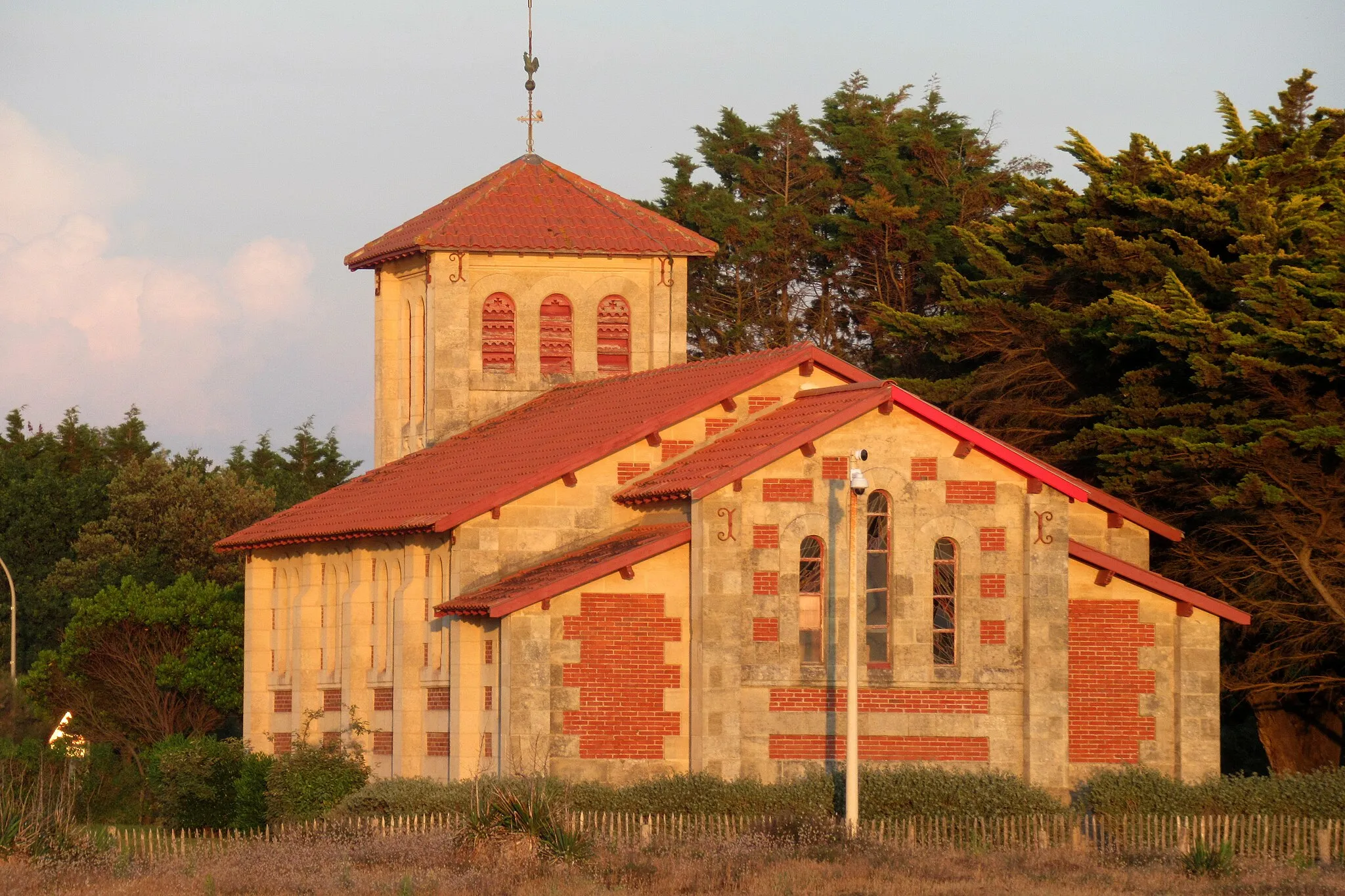 Photo showing: Chapelle de l’Amélie à Soulac-sur-Mer