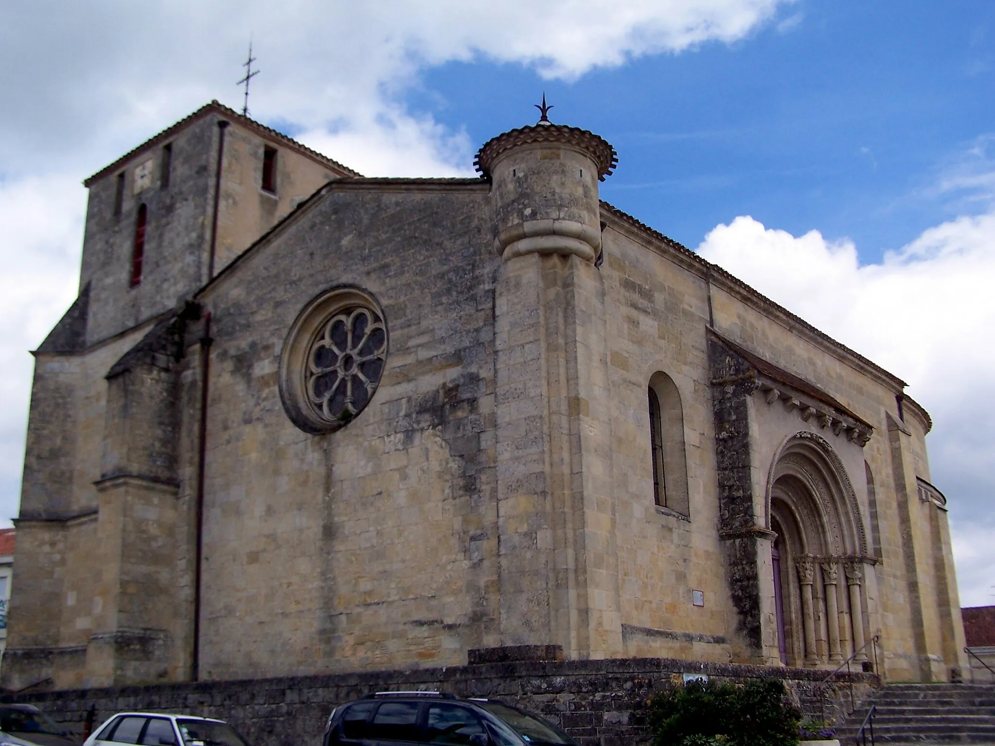 Photo showing: Saint Romanus church of Targon (Gironde, France)