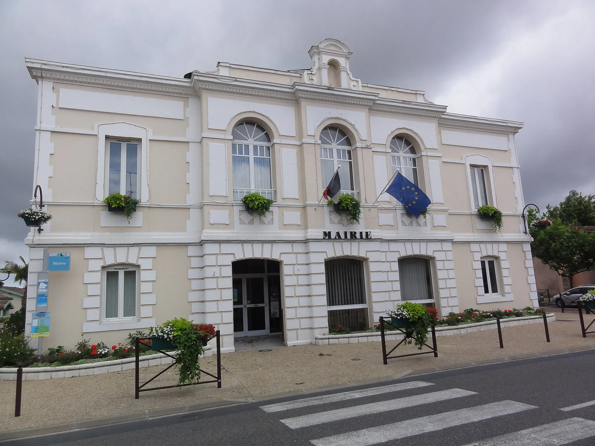 Photo showing: Tosse (Landes) mairie