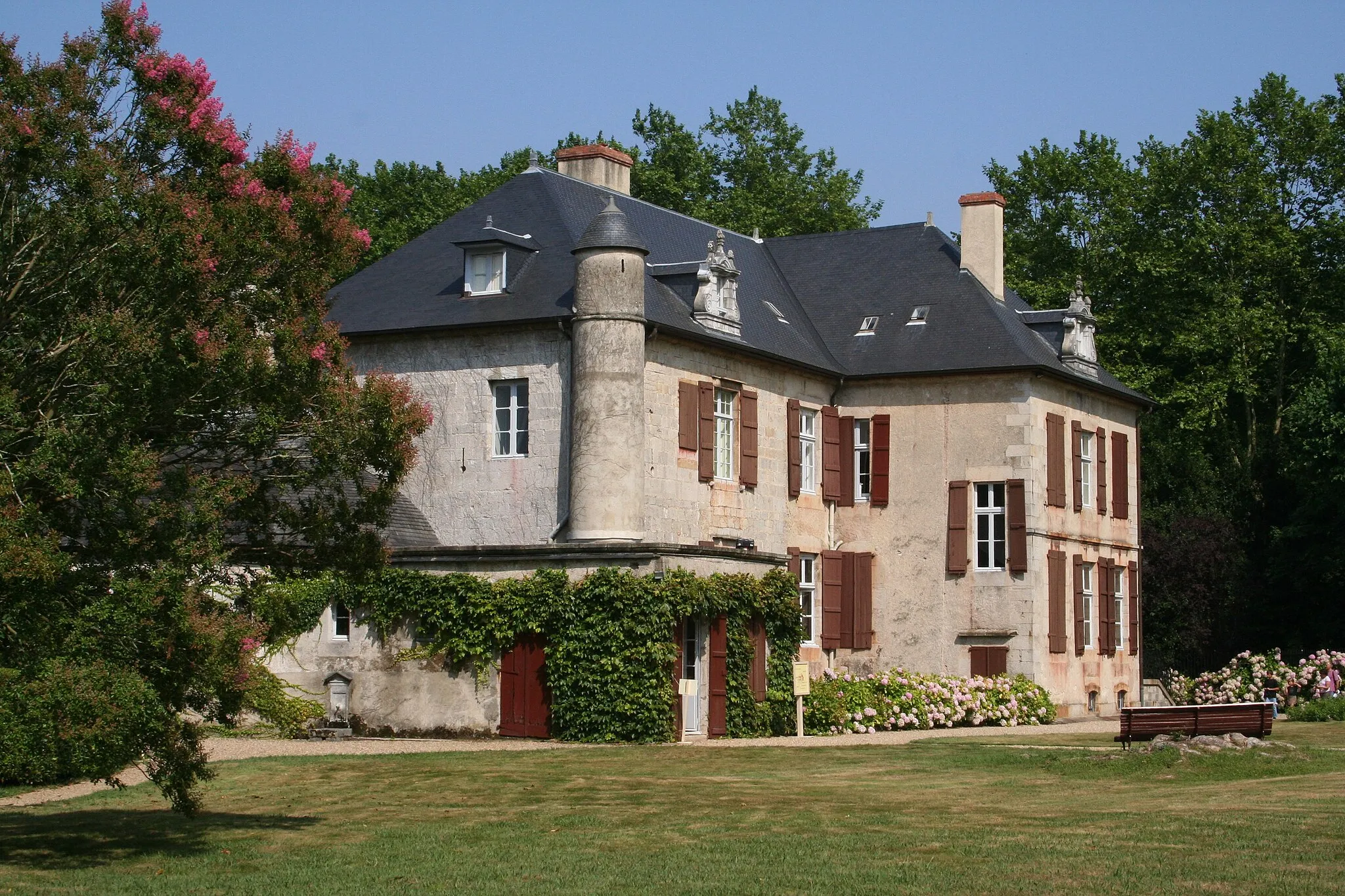 Photo showing: Urtubie Castle, Pyrénées atlantiques, France