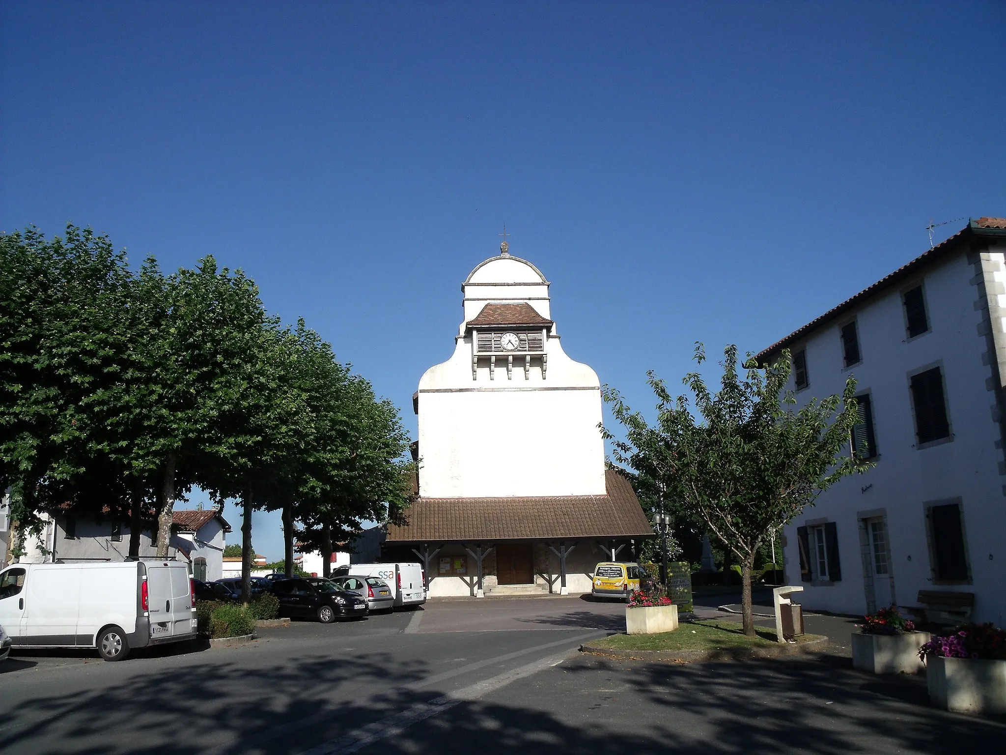 Photo showing: Urt church.