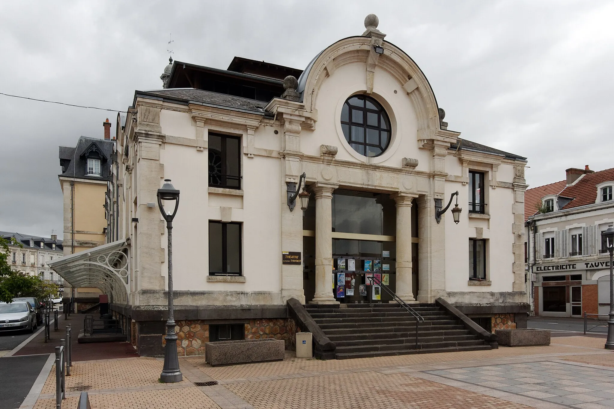 Photo showing: Theatre Alphonse Thivrier in Commentry, Département Allier