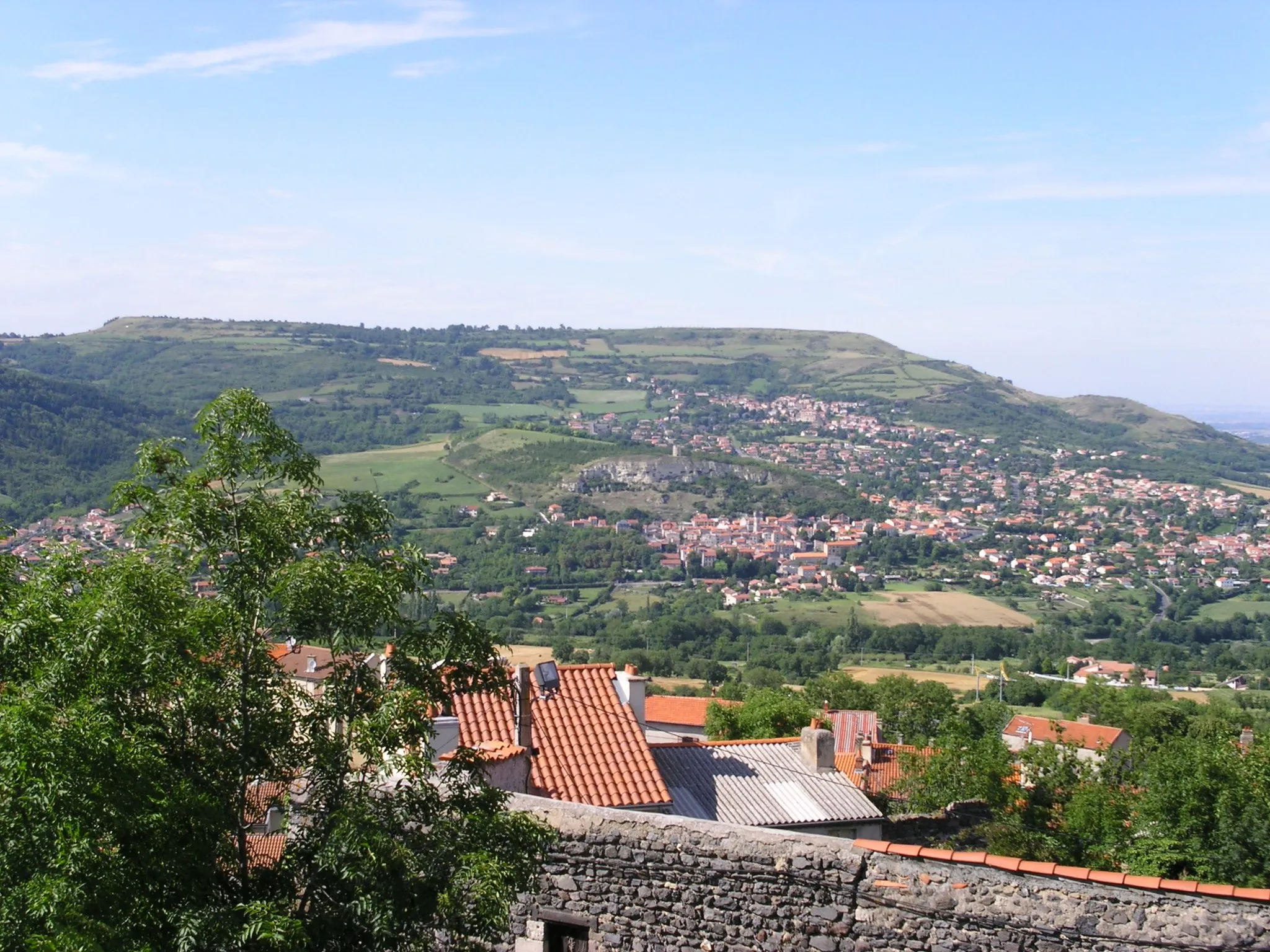 Photo showing: Dorfansicht La Roche Blanche, Puy de Dôme