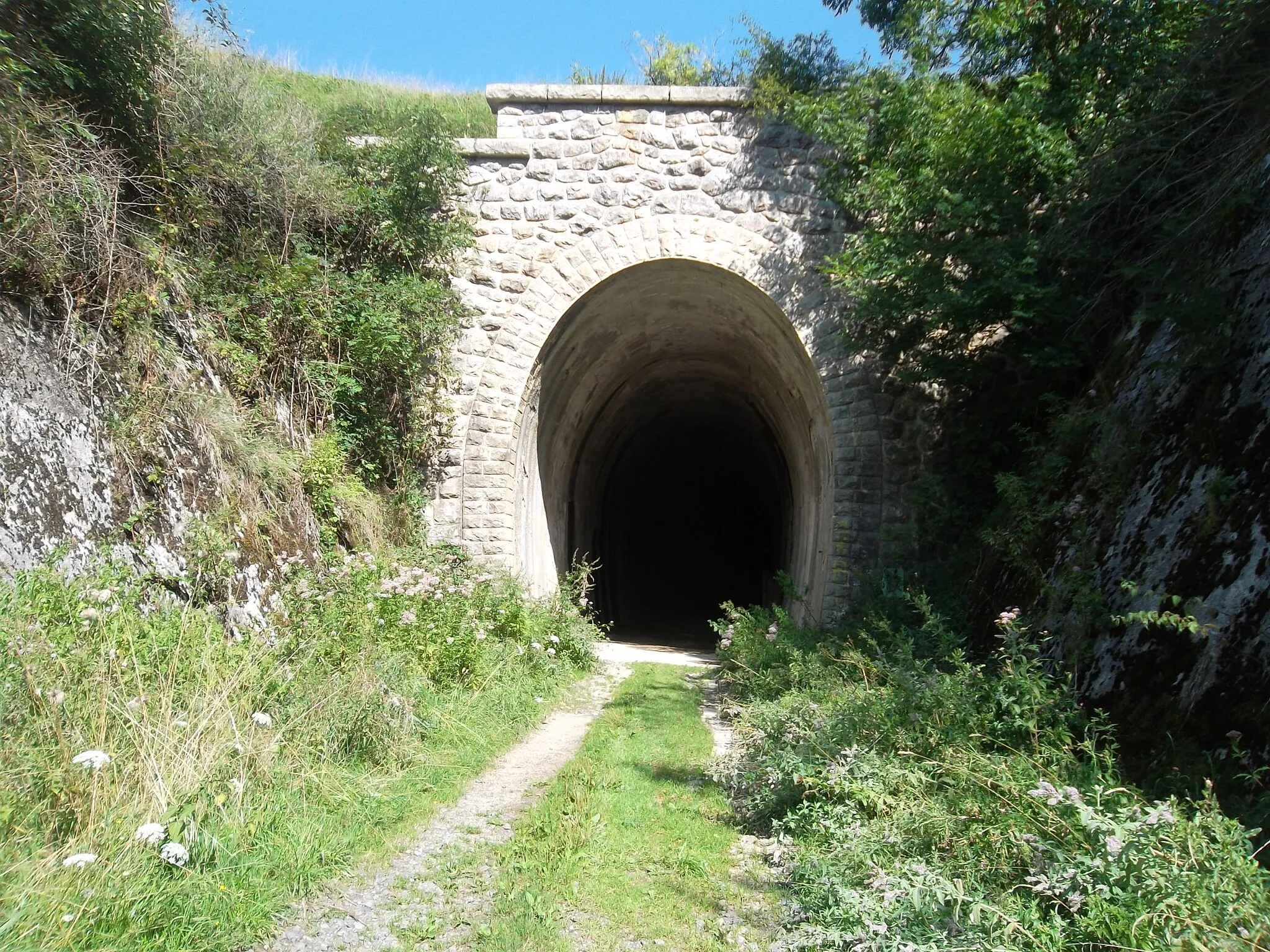 Photo showing: Photo tunnel du roure
