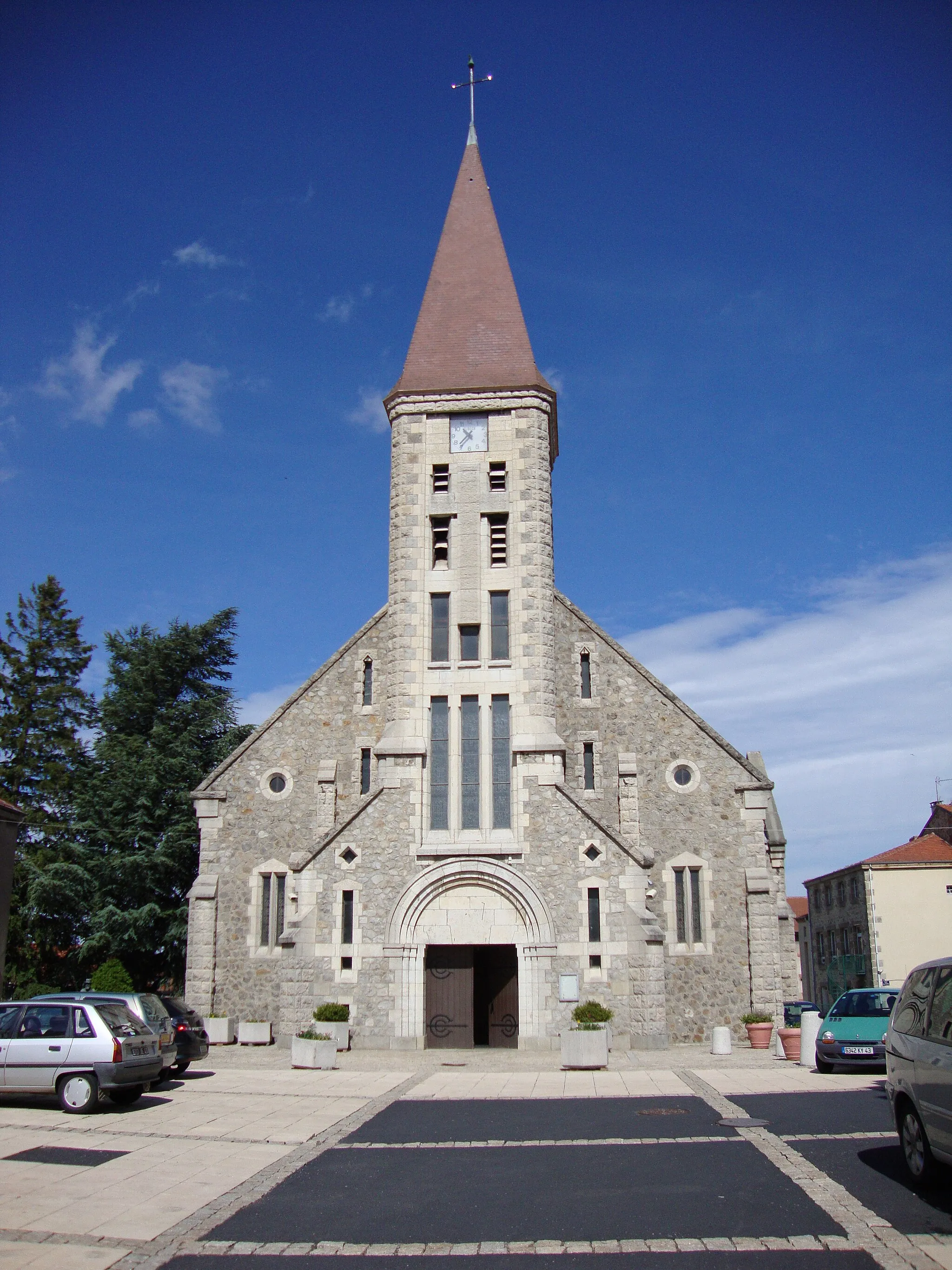 Photo showing: Saint-Just-Malmont (Haute-Loire, Fr) church