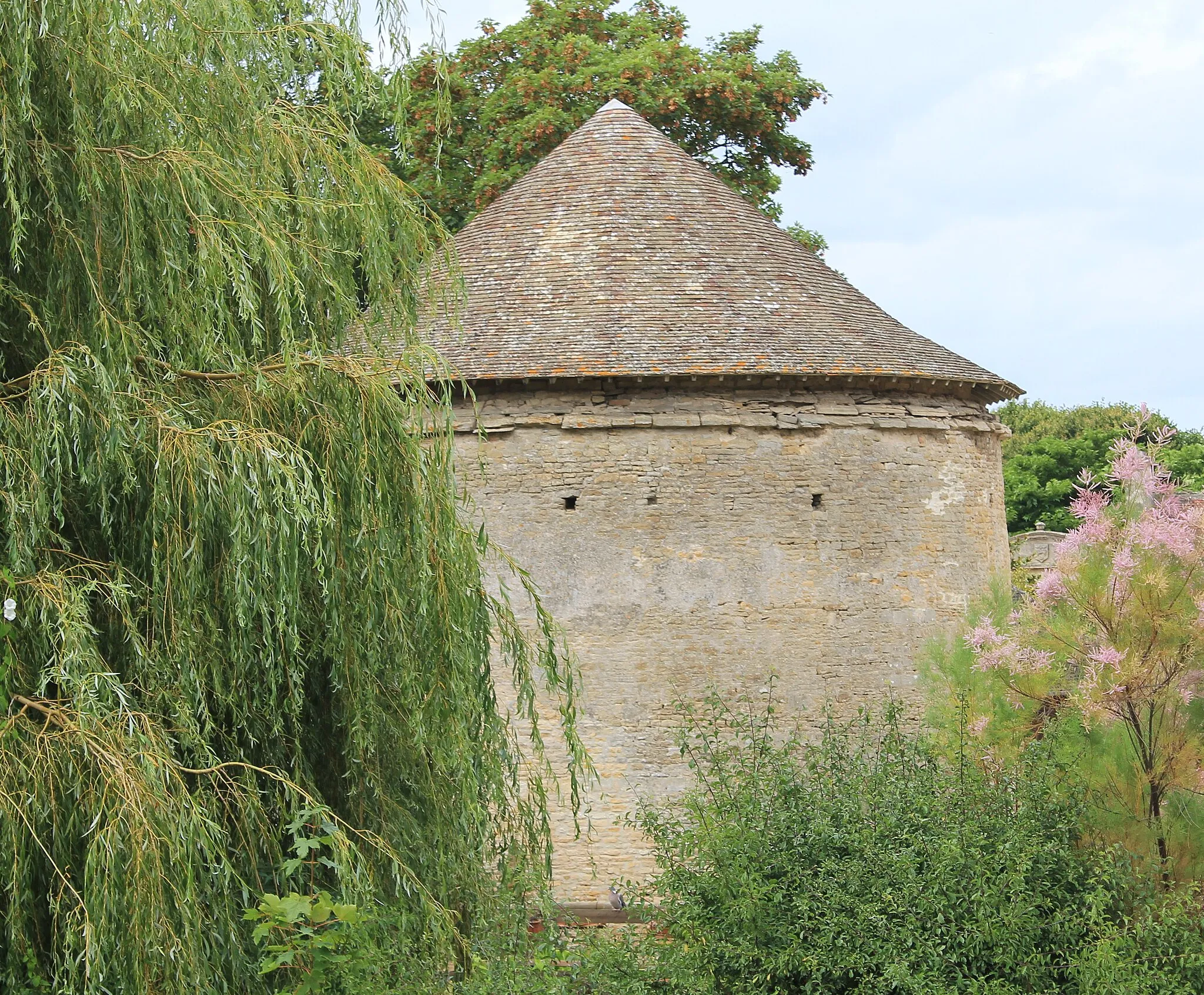 Photo showing: Colombier de la ferme du manoir de la Luzerne à Bernières-sur-Mer (Calvados)