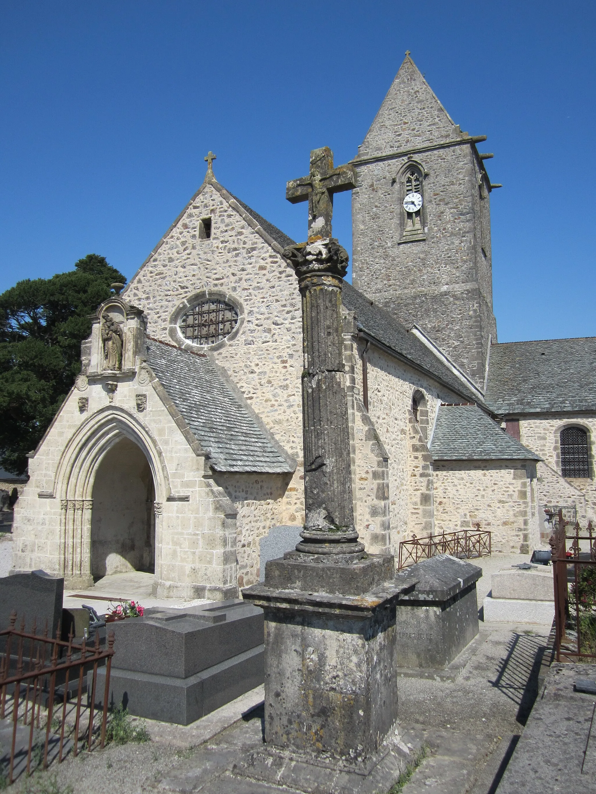 Photo showing: Église Notre-Dame de Brix, Manche