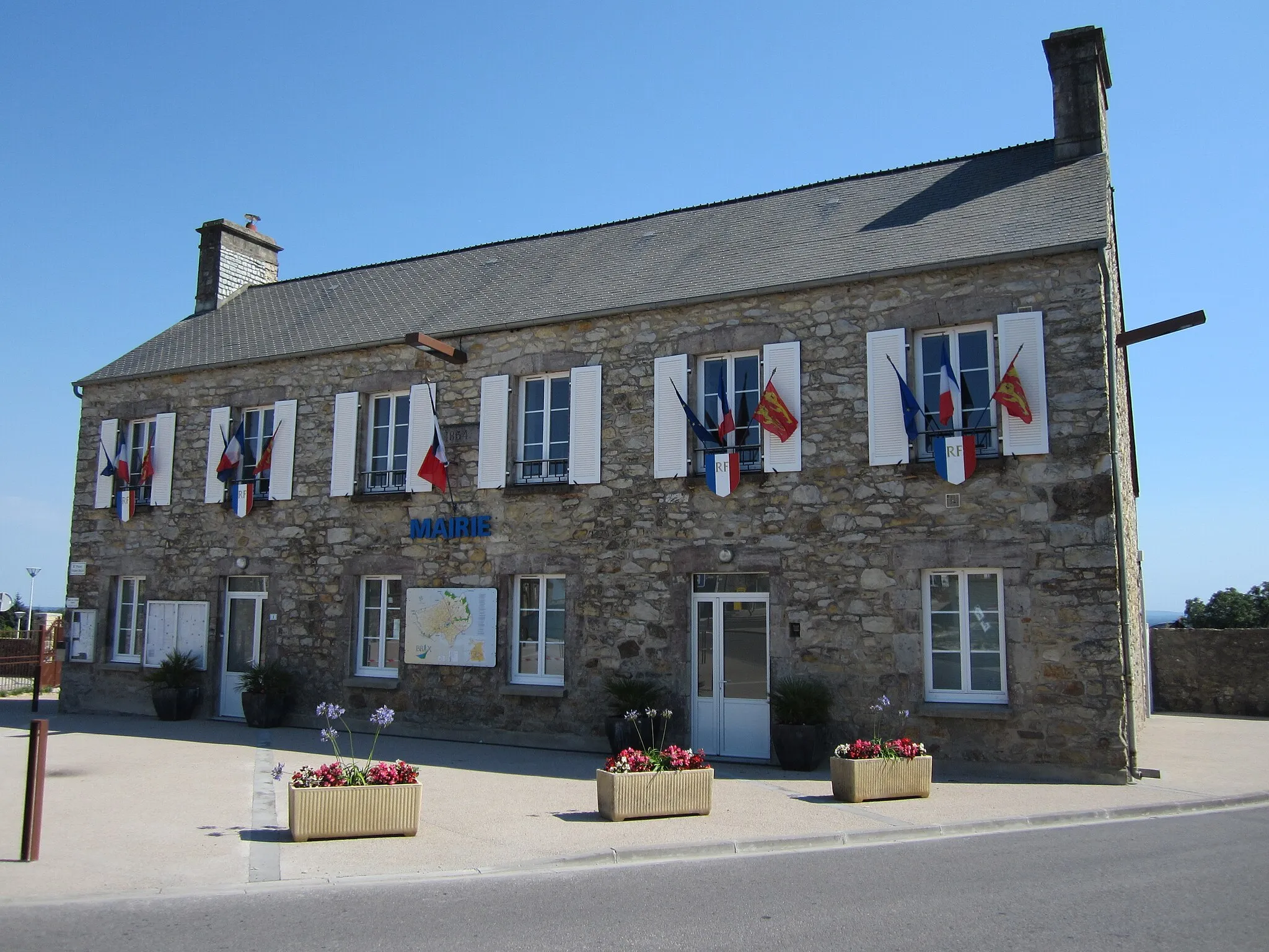 Photo showing: Mairie de Brix, Manche