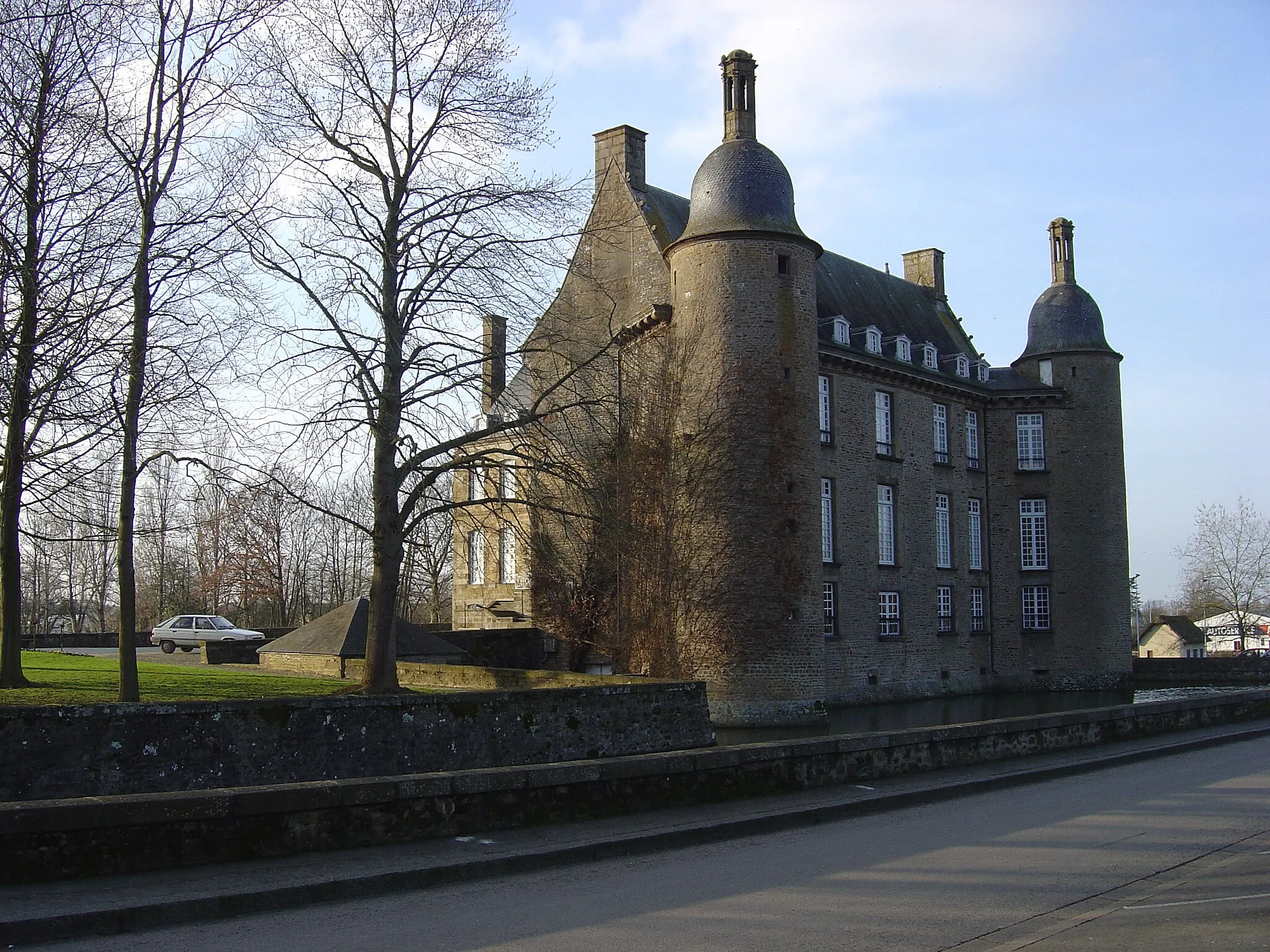 Photo showing: Photo du château de Flers prise le 04/02/07.