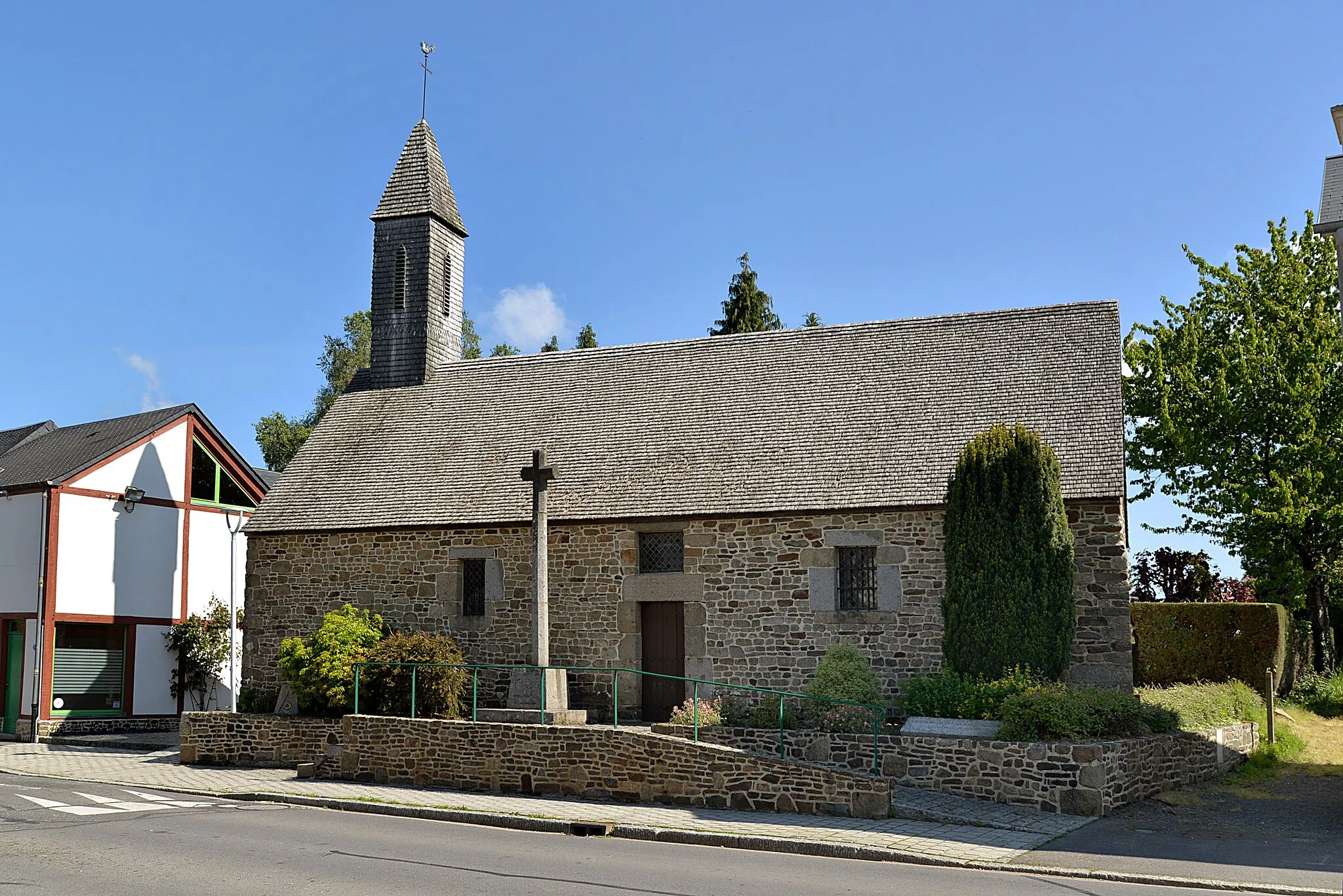 Photo showing: Isigny-le-Buat (50)