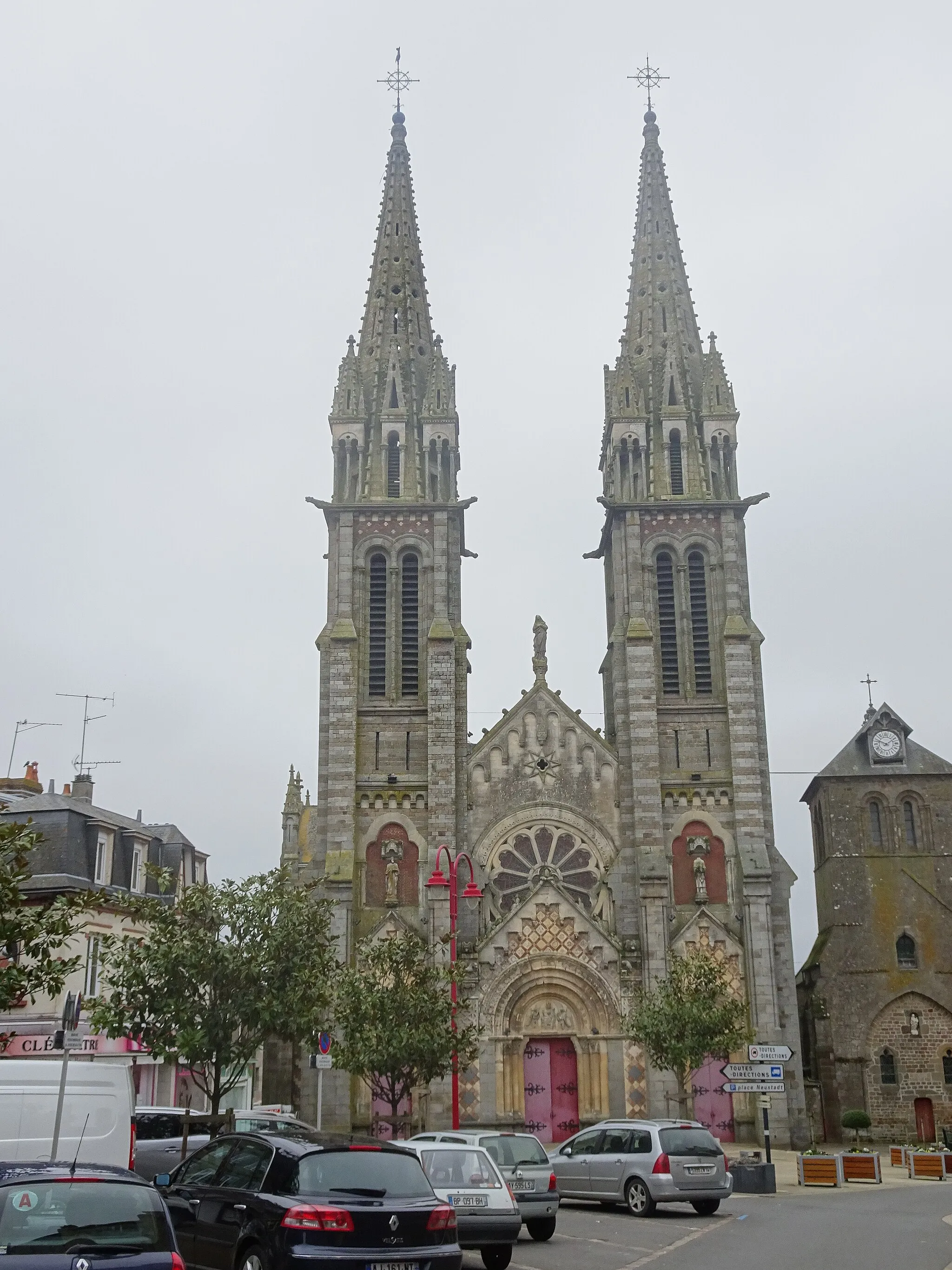 Photo showing: Églises de La Ferté-Macé
