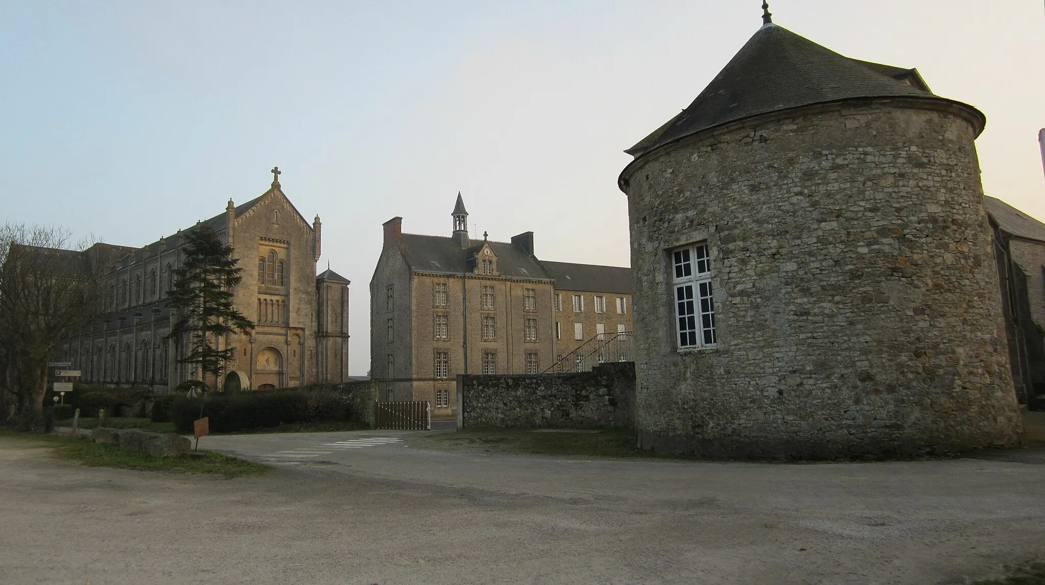 Photo showing: fr:Abbaye de Montebourg