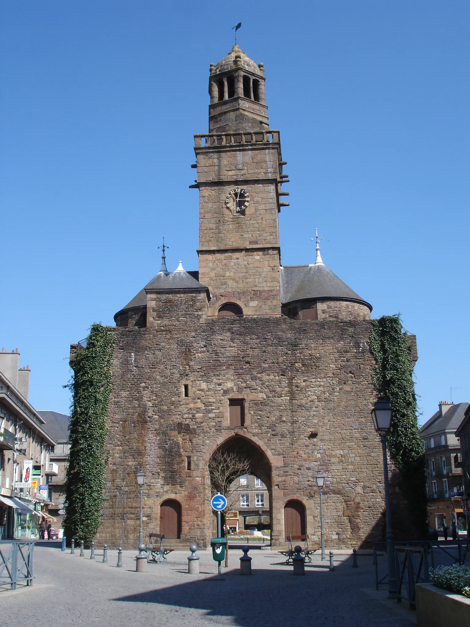 Photo showing: France, Calvados (14), Vire, Beffroi horloge