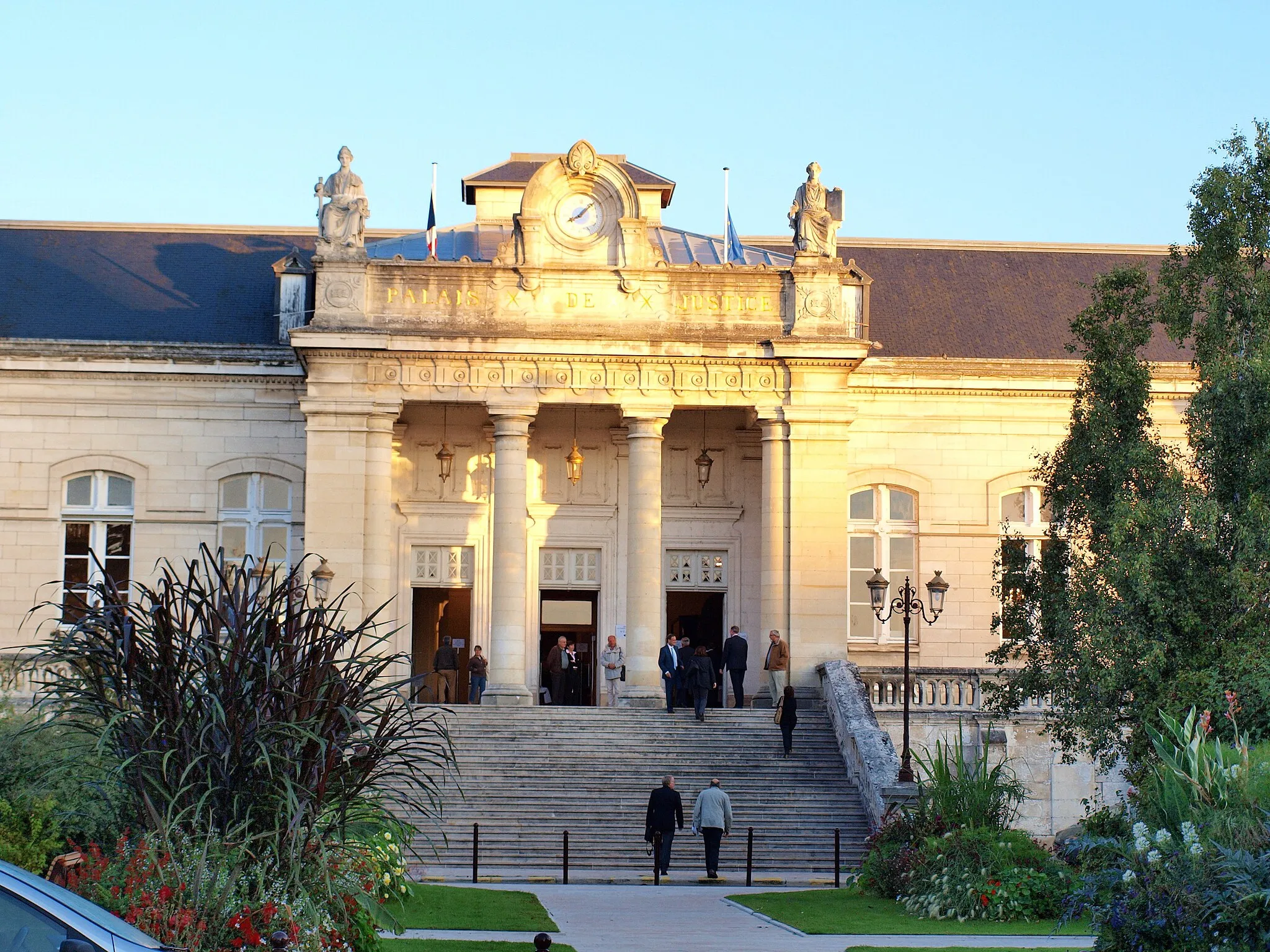 Photo showing: Palais de Justice d'Auxerre (Yonne, France)