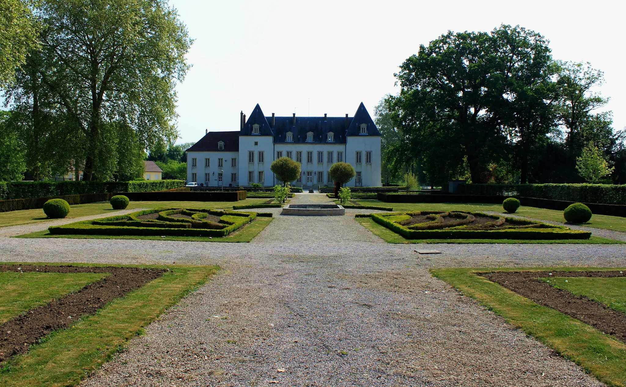 Photo showing: Château de Chevigny-Saint-Sauveur, Chevigny-Saint-Sauveur, Bourgogne, FRANCE