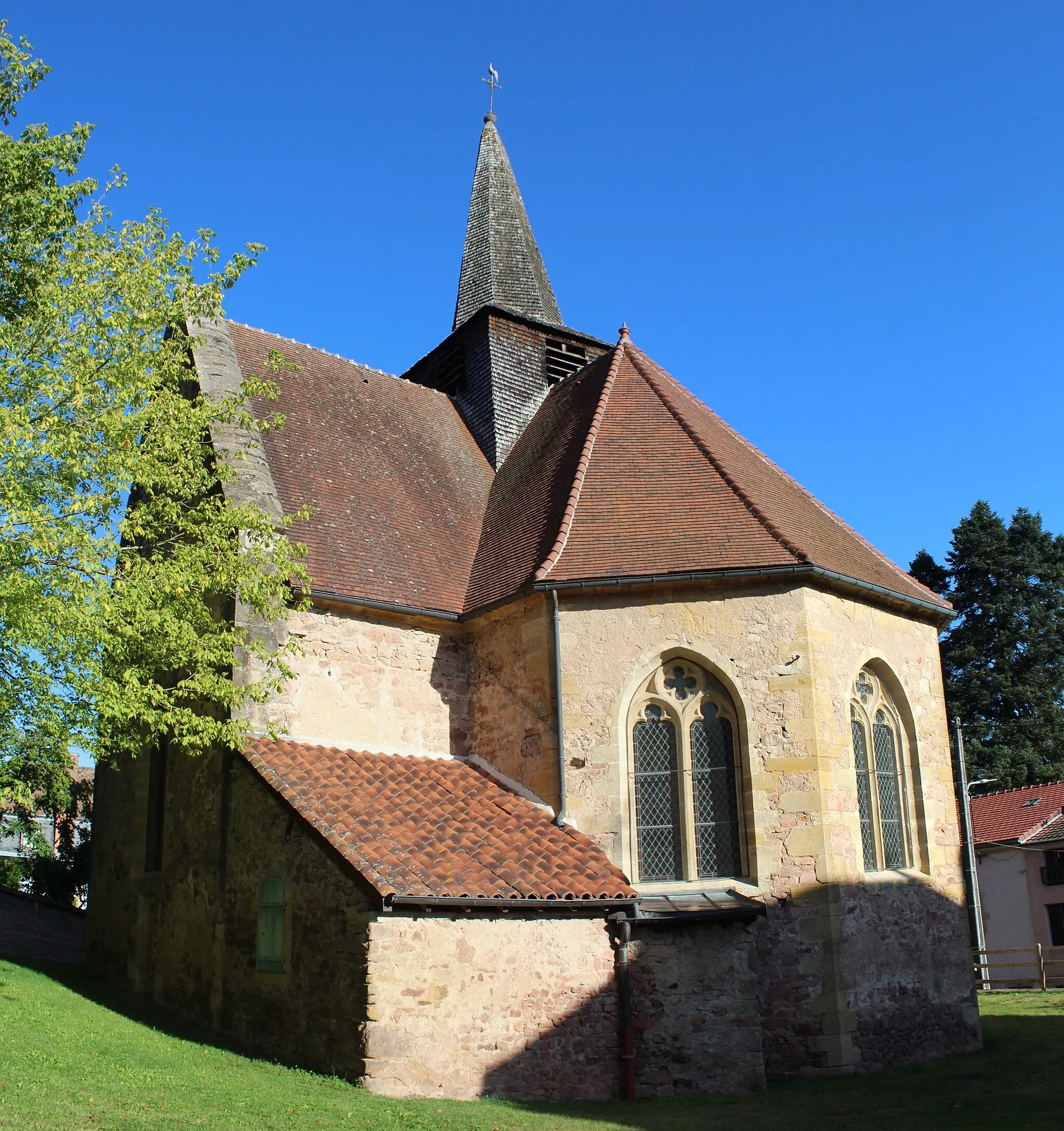 Photo showing: Chapelle Sainte-Avoye de La Clayette.