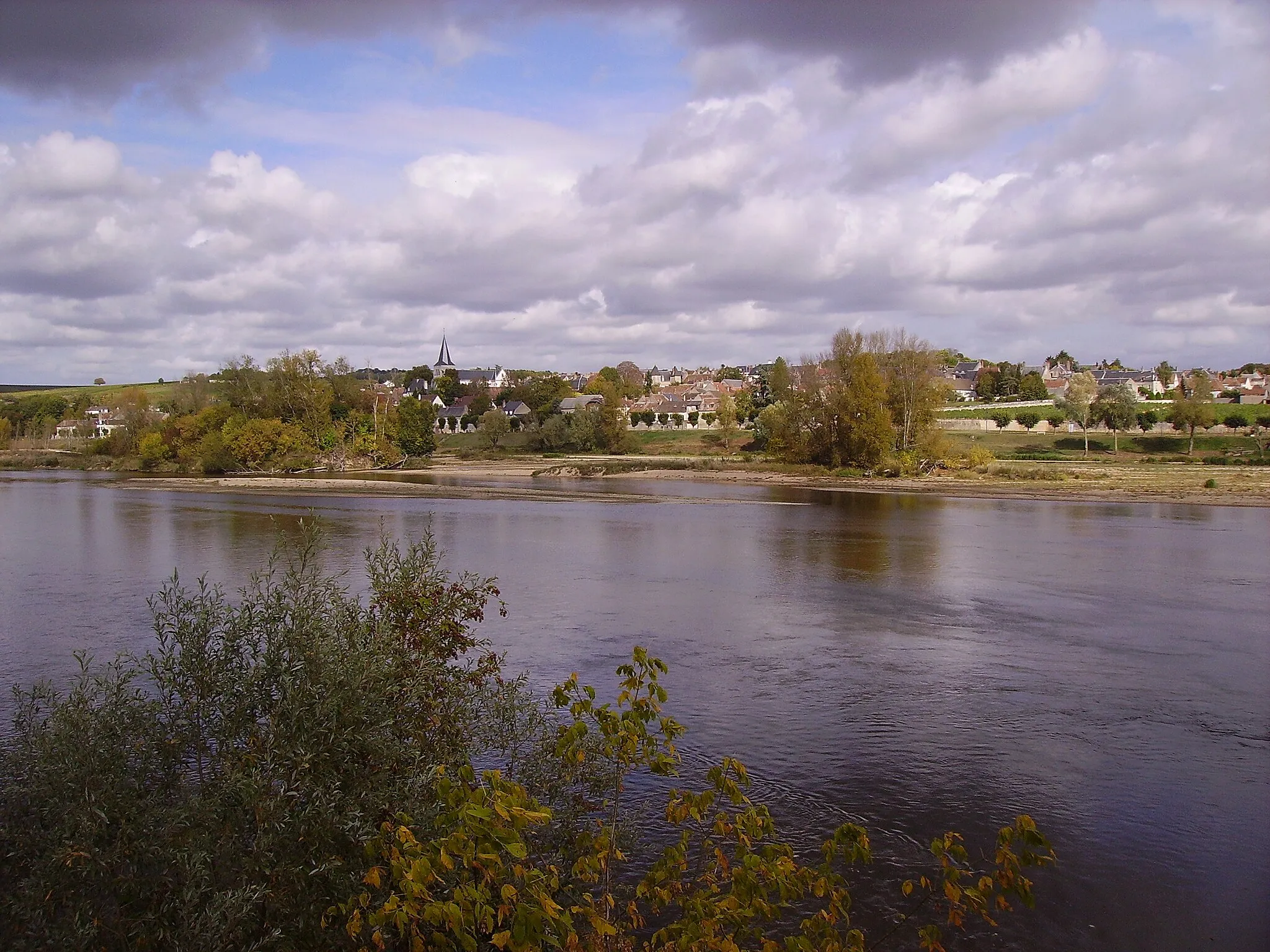 Photo showing: La commune de Pouilly-sur-Loire dans la Nièvre.