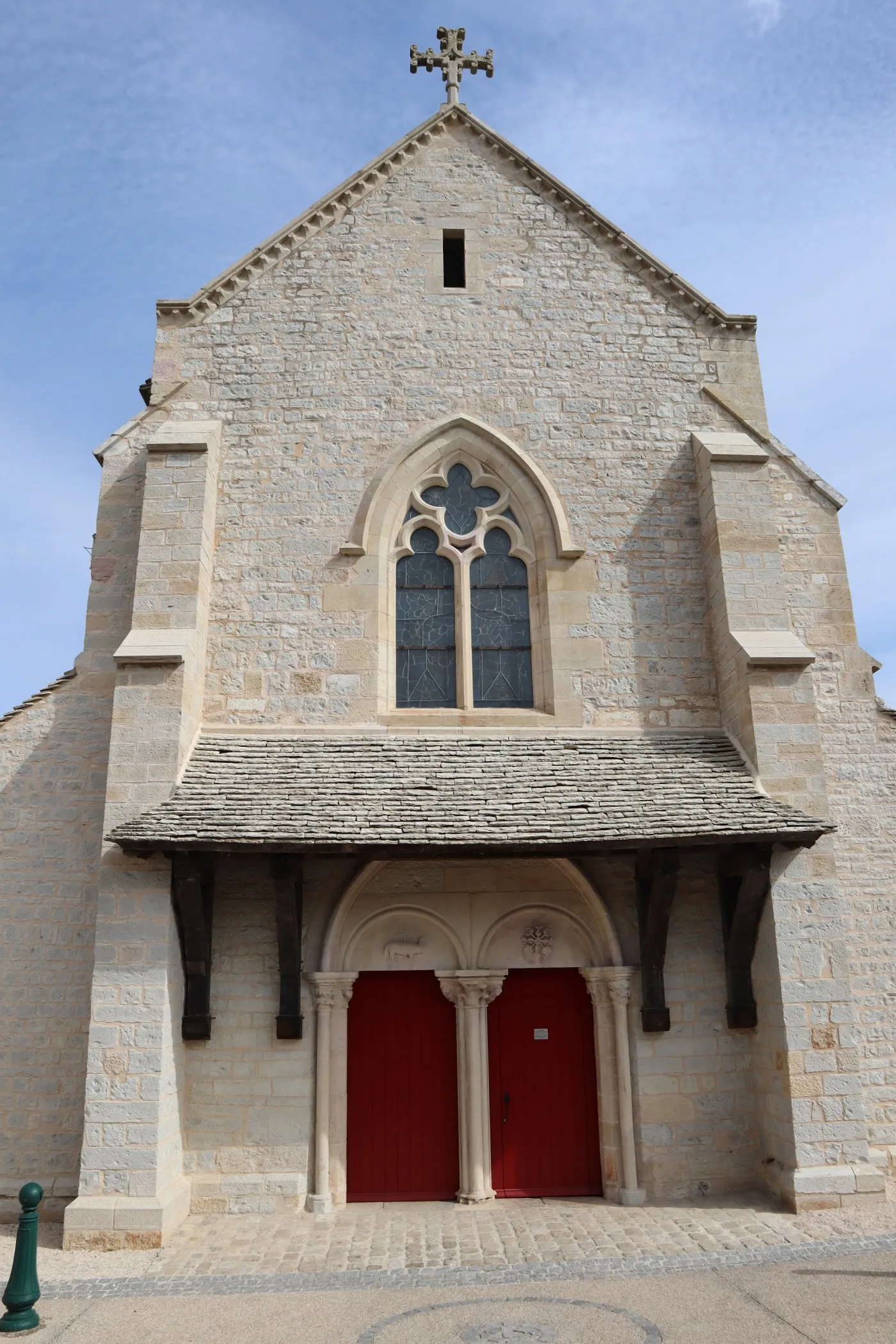 Photo showing: Extérieur de l'église Notre-Dame à Talant (21). Façade occidentale.