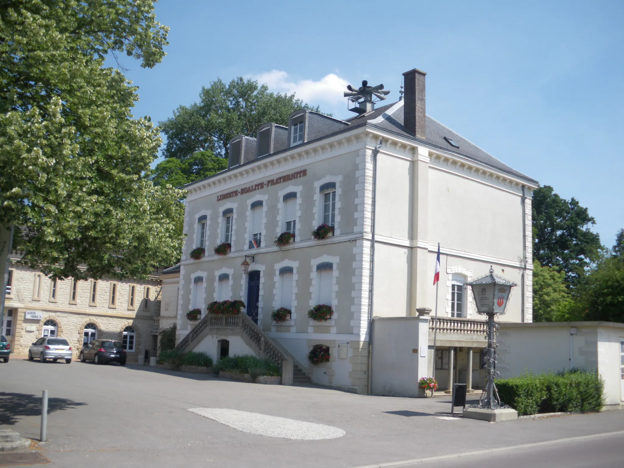 Photo showing: Venarey les Laumes (Côte d'Or) la Mairie