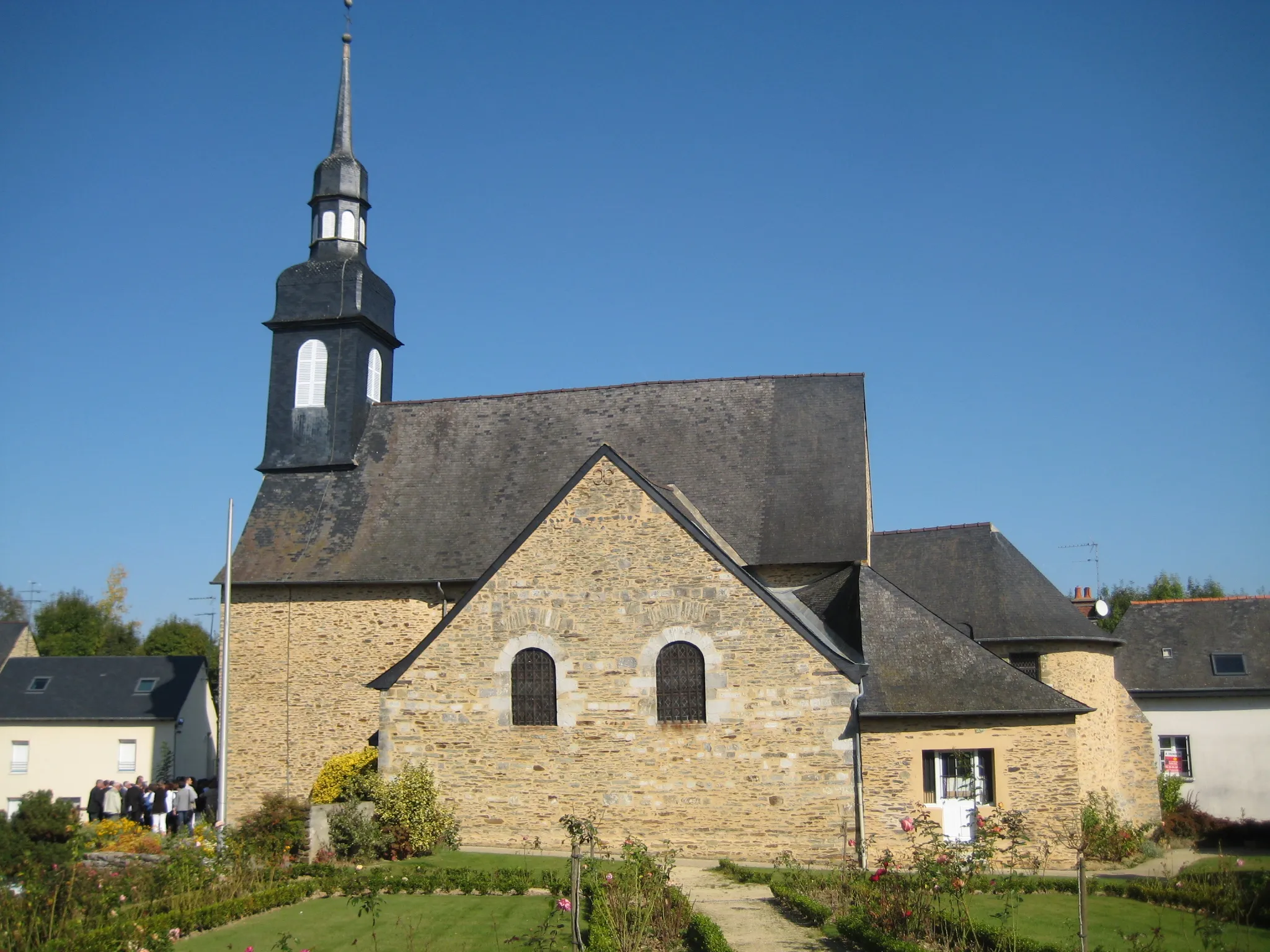 Photo showing: Church of Brécé