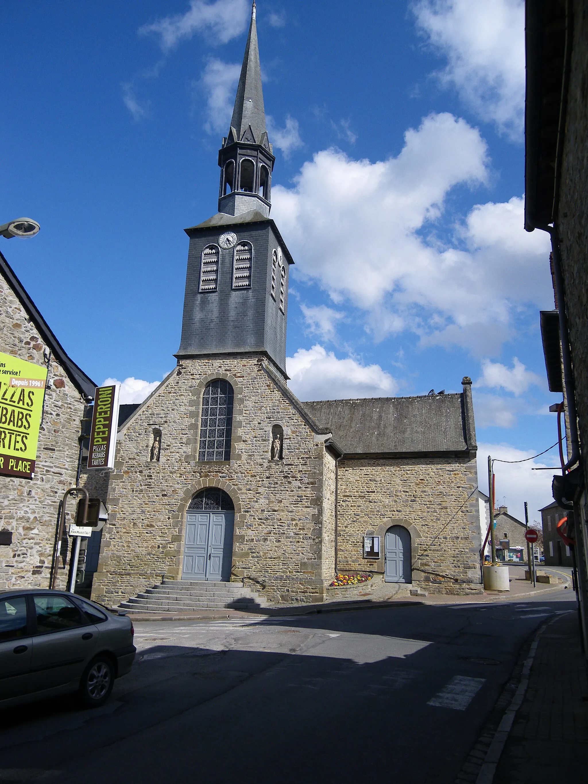 Photo showing: L'église de la Bouëxière.