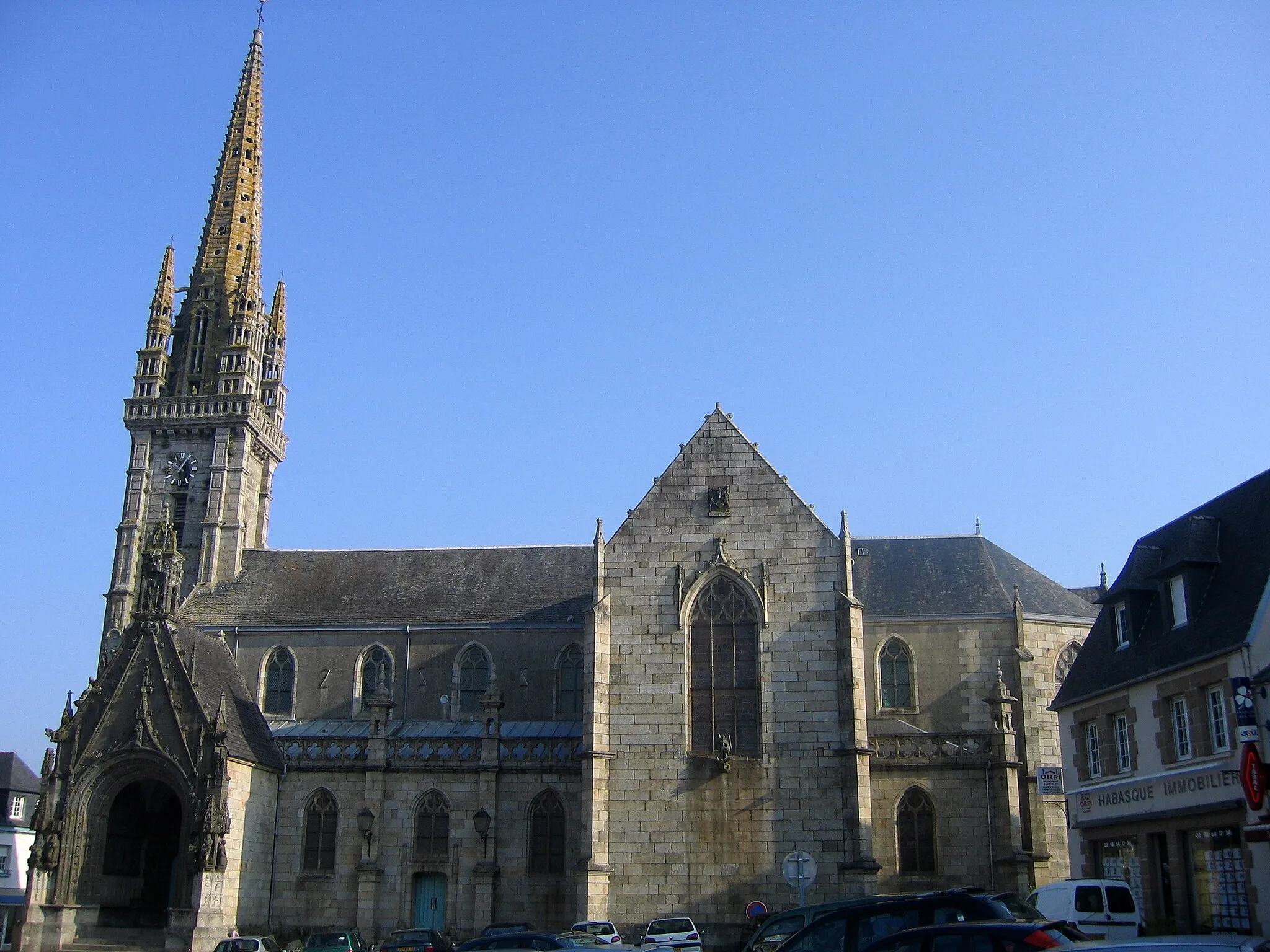 Photo showing: Vue de l'église de Landivisiau