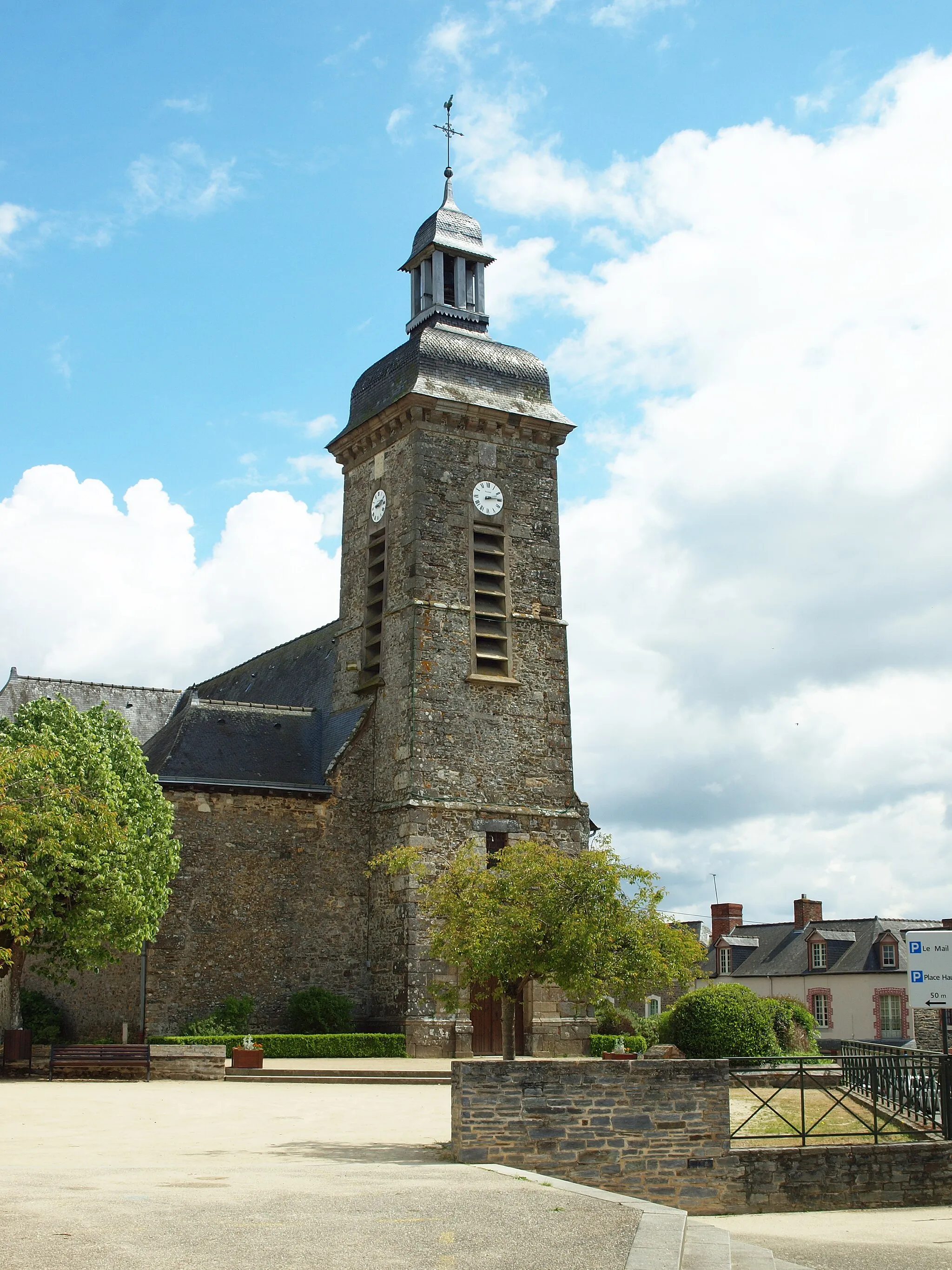 Photo showing: Nouvoitou (Ille-et-Villaine, France) ; Église Saint-Martin-de-Tours