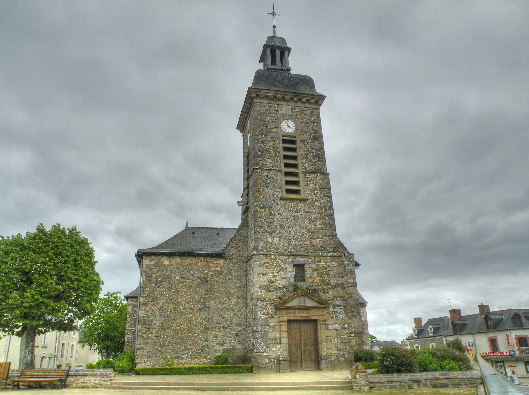 Photo showing: Church of Nouvoitou