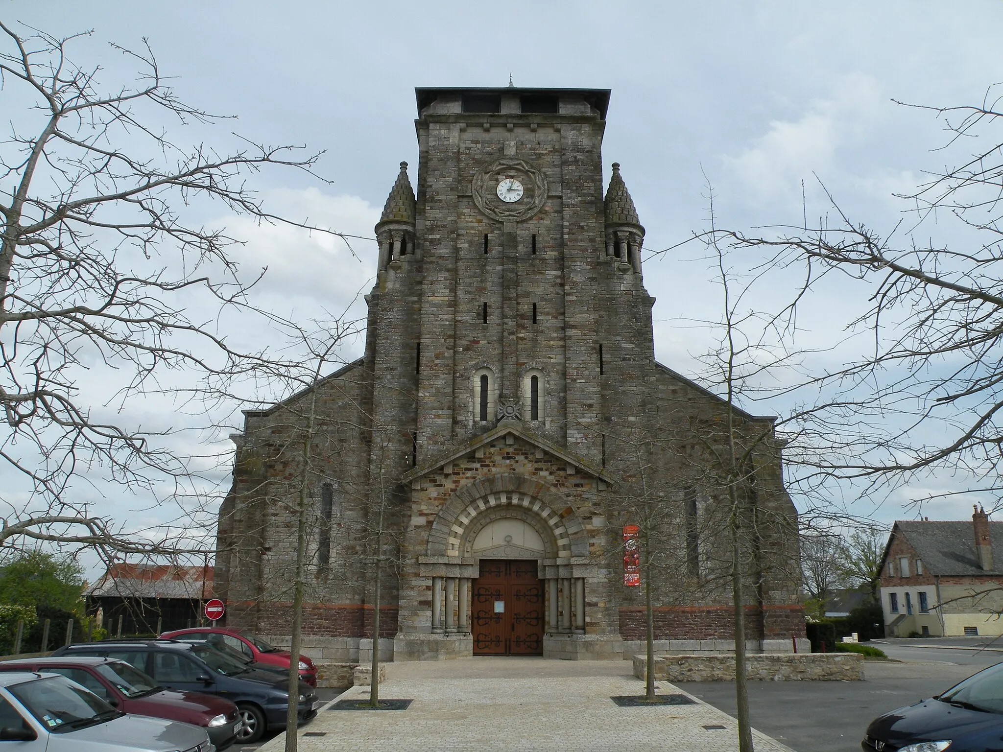 Photo showing: Church of Pléchâtel.