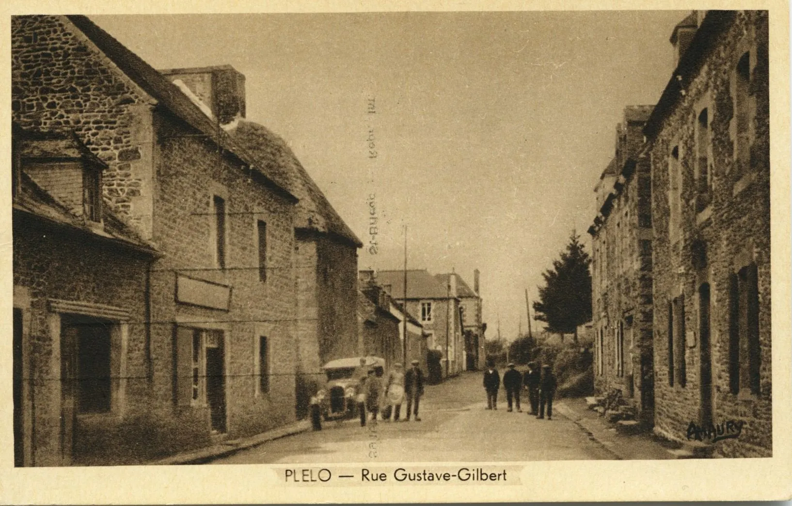 Photo showing: Rue Gustave-Gilbert.