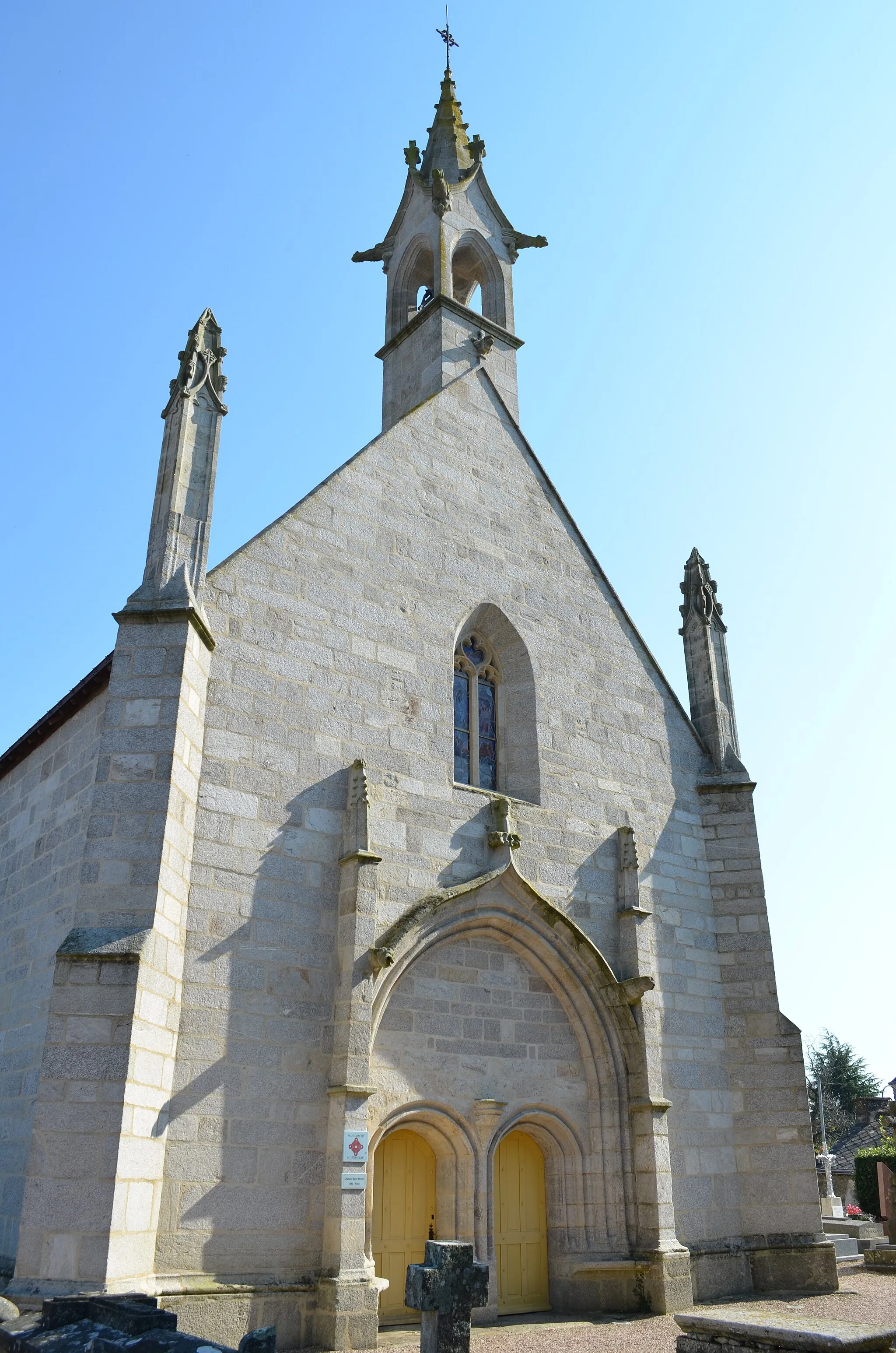 Photo showing: This building is classé au titre des monuments historiques de la France. It is indexed in the base Mérimée, a database of architectural heritage maintained by the French Ministry of Culture, under the reference PA00091594 .