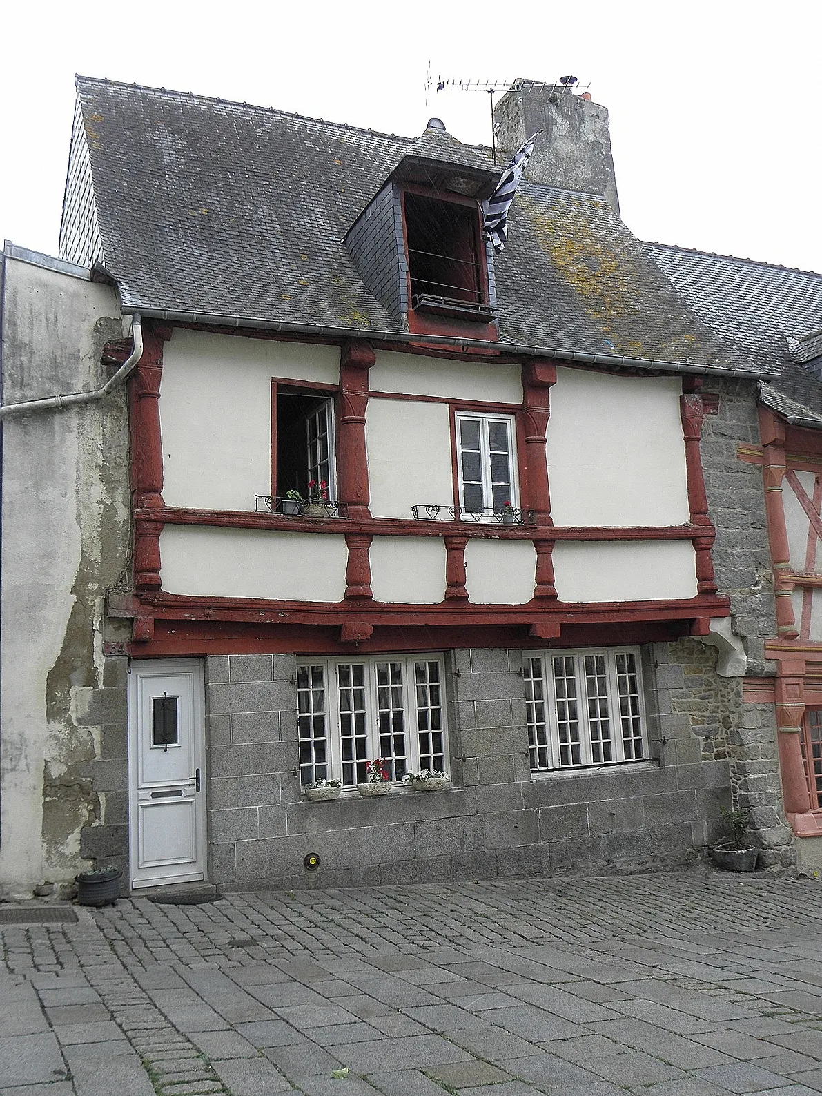 Photo showing: Maison sise 34 rue Fardel à Saint-Brieuc (22).