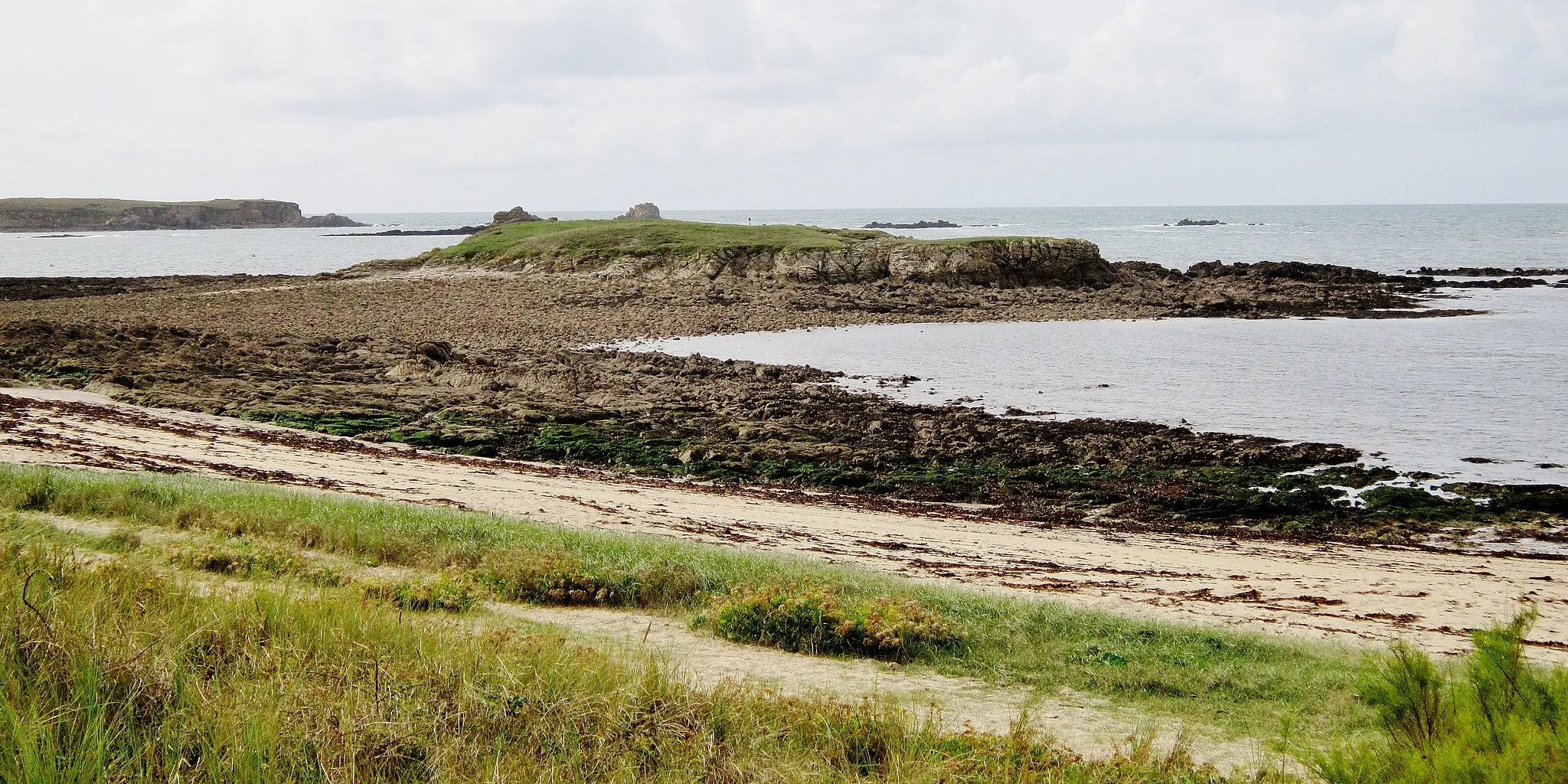 Photo showing: Saint-Pierre-Quiberon : la plage du Fozo (Foso) à l'ouest de Portivy.