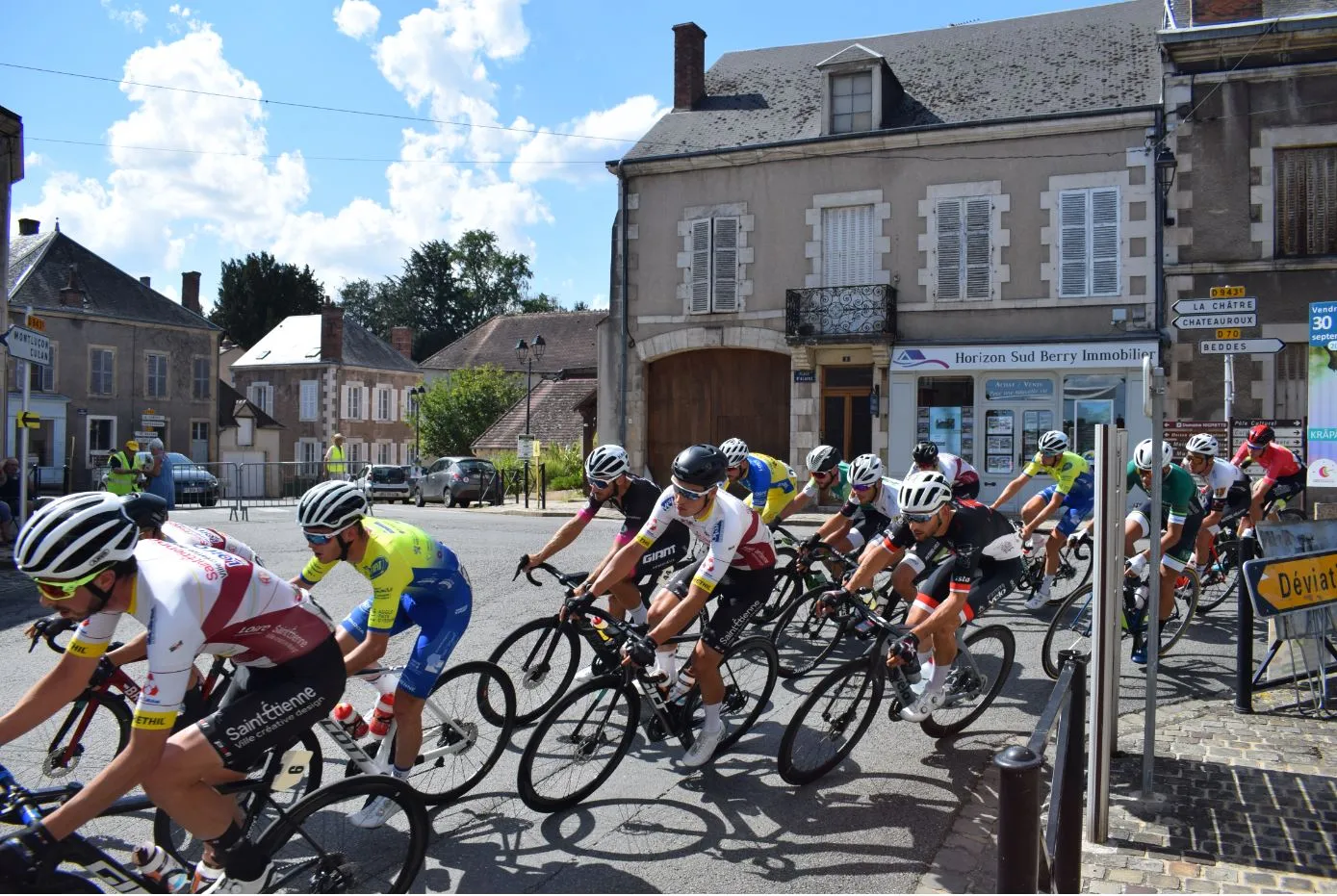 Photo showing: Course cycliste, Châteaumeillant 2022