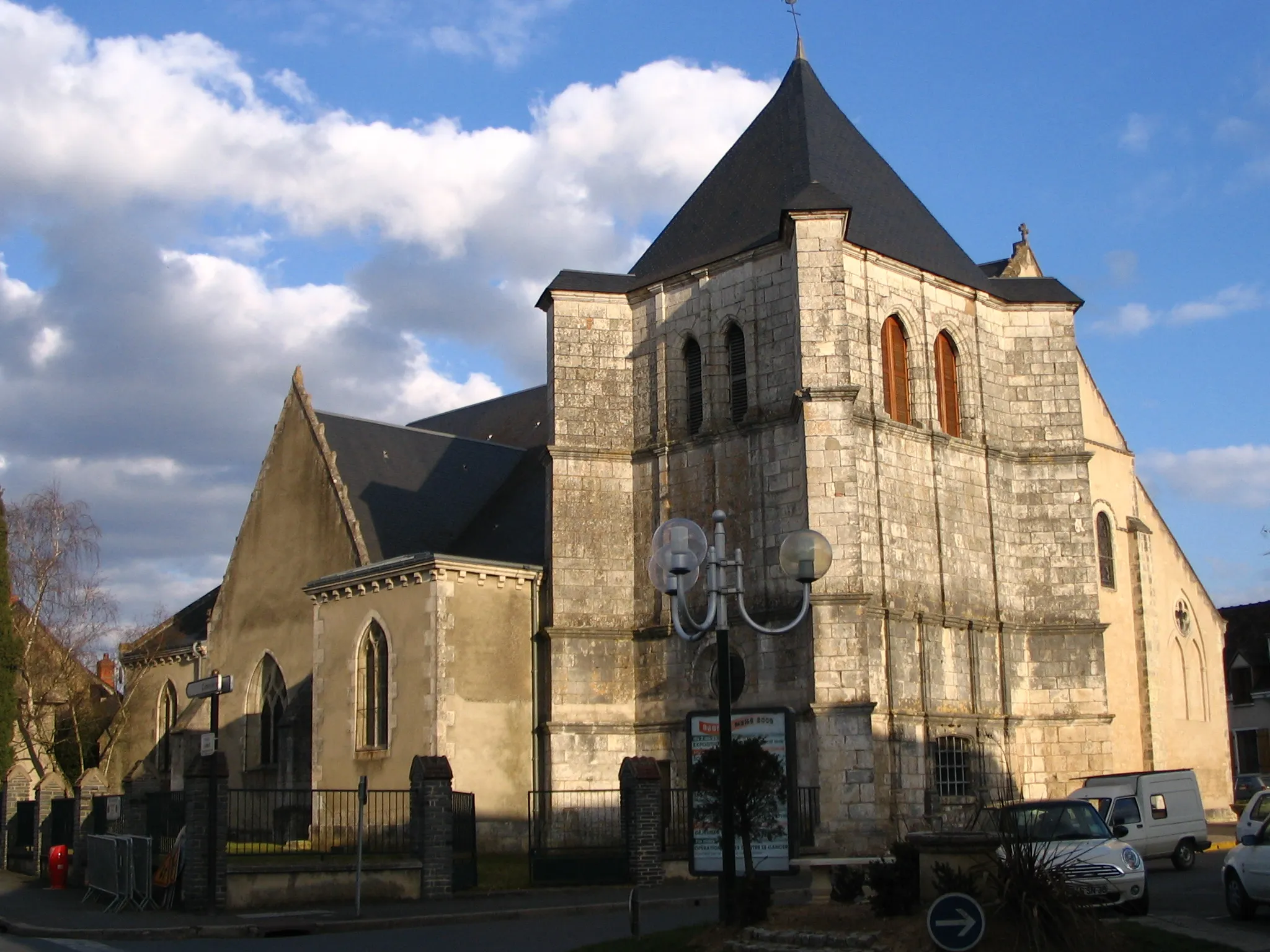 Photo showing: St.Stephen's church, in Déols, Indre, France.