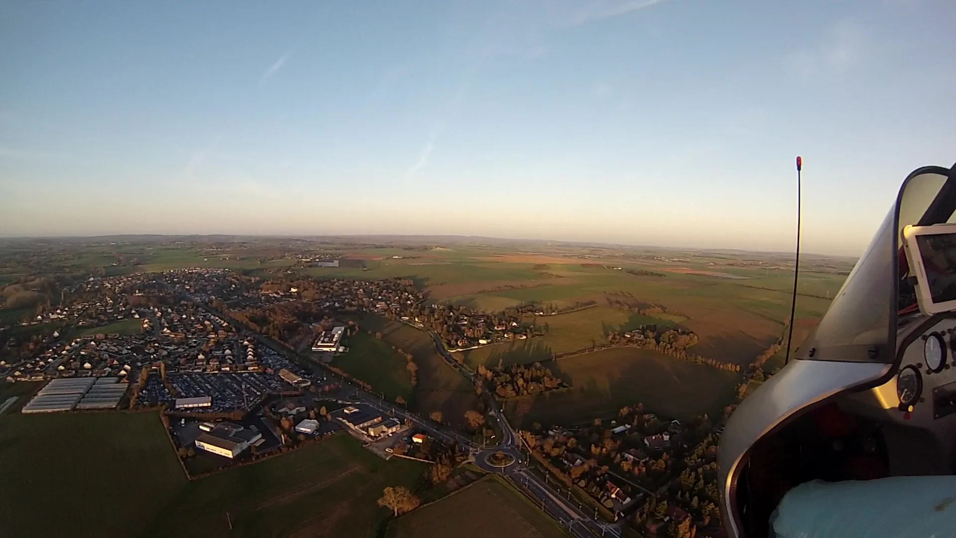 Photo showing: Village de Fussy vu du sud (Bourges)