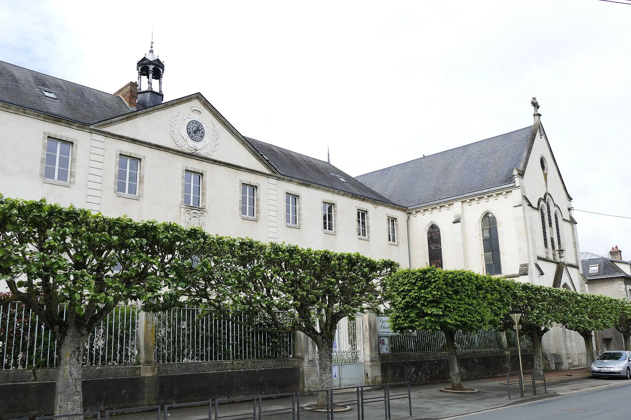 Photo showing: Blanche de Castille high school in Pithiviers (Loiret, Centre-Val de Loire, France).