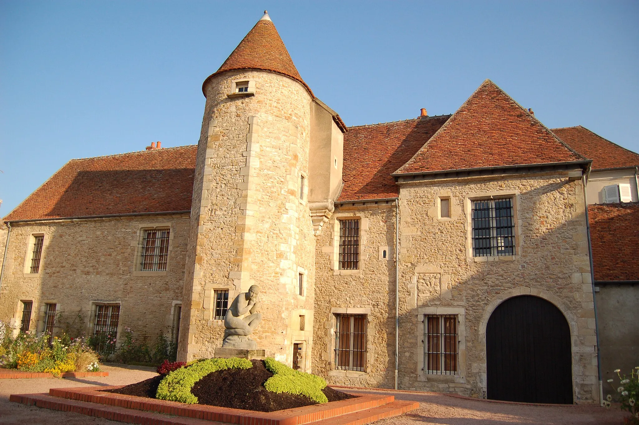 Photo showing: Musée Saint-Vic à Saint-Amand-Montrond, Cher, France