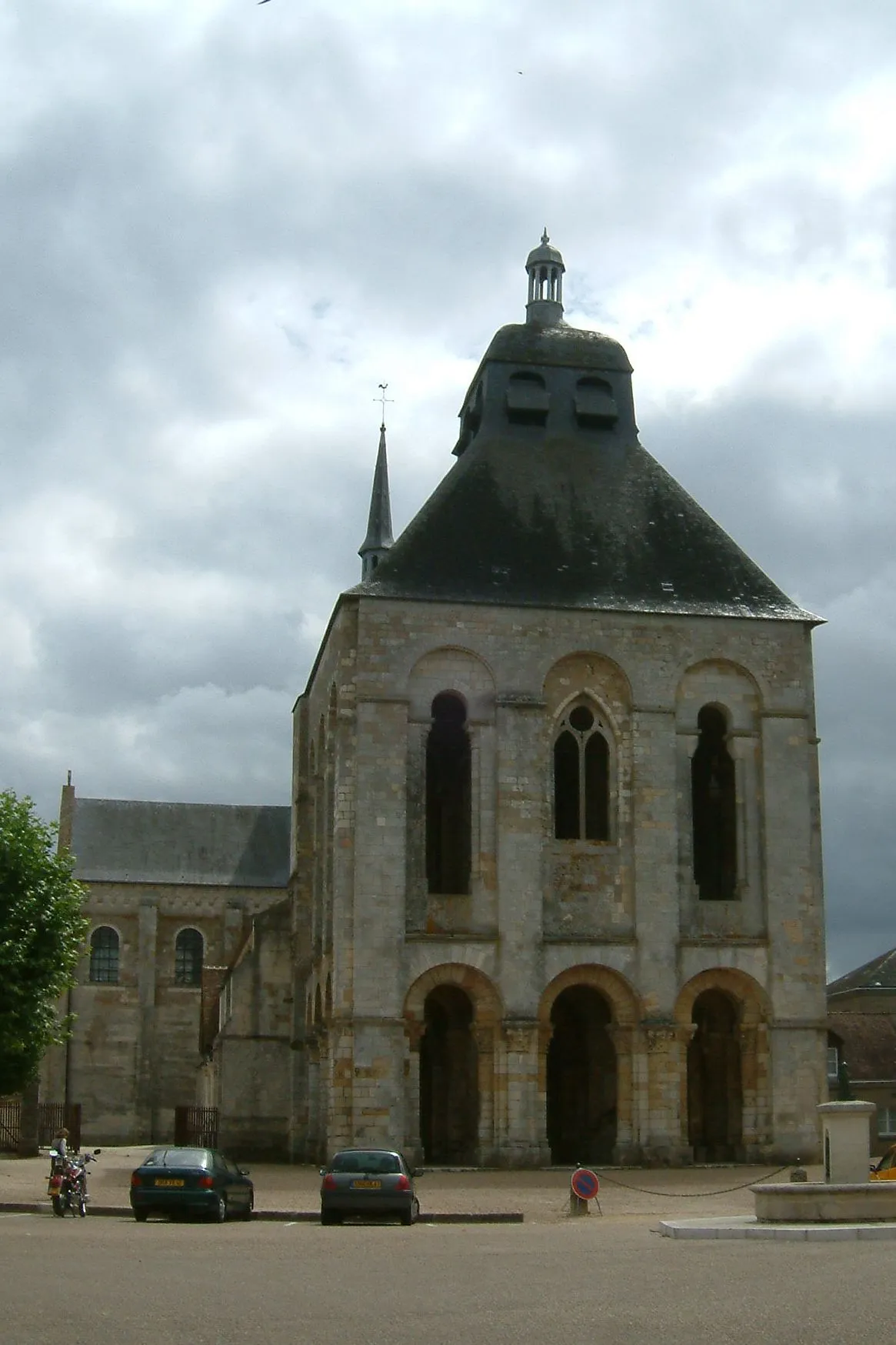 Photo showing: Abbaye de Saint-Benoît-sur-Loire, FRANCE