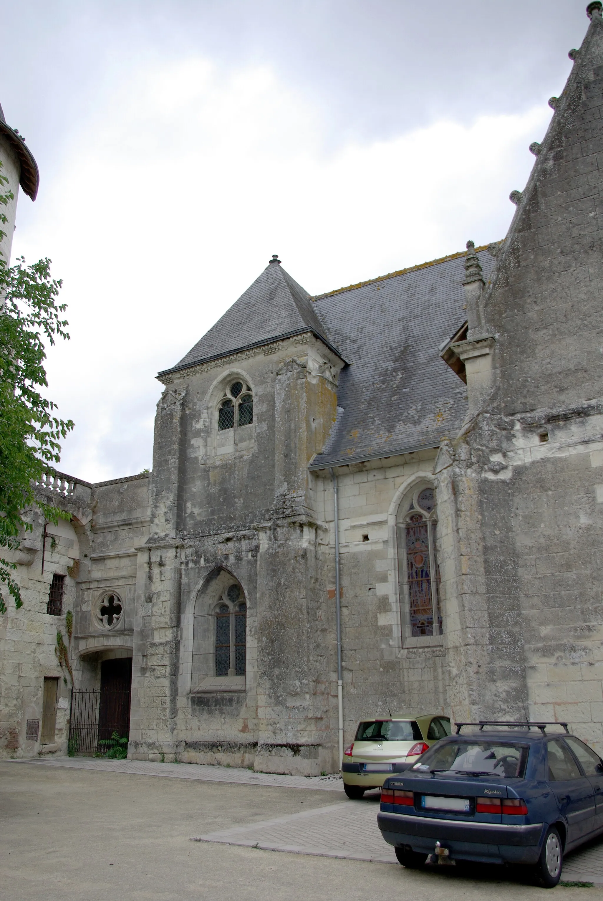 Photo showing: This building is inscrit au titre des monuments historiques de la France. It is indexed in the base Mérimée, a database of architectural heritage maintained by the French Ministry of Culture, under the reference PA00098275 .