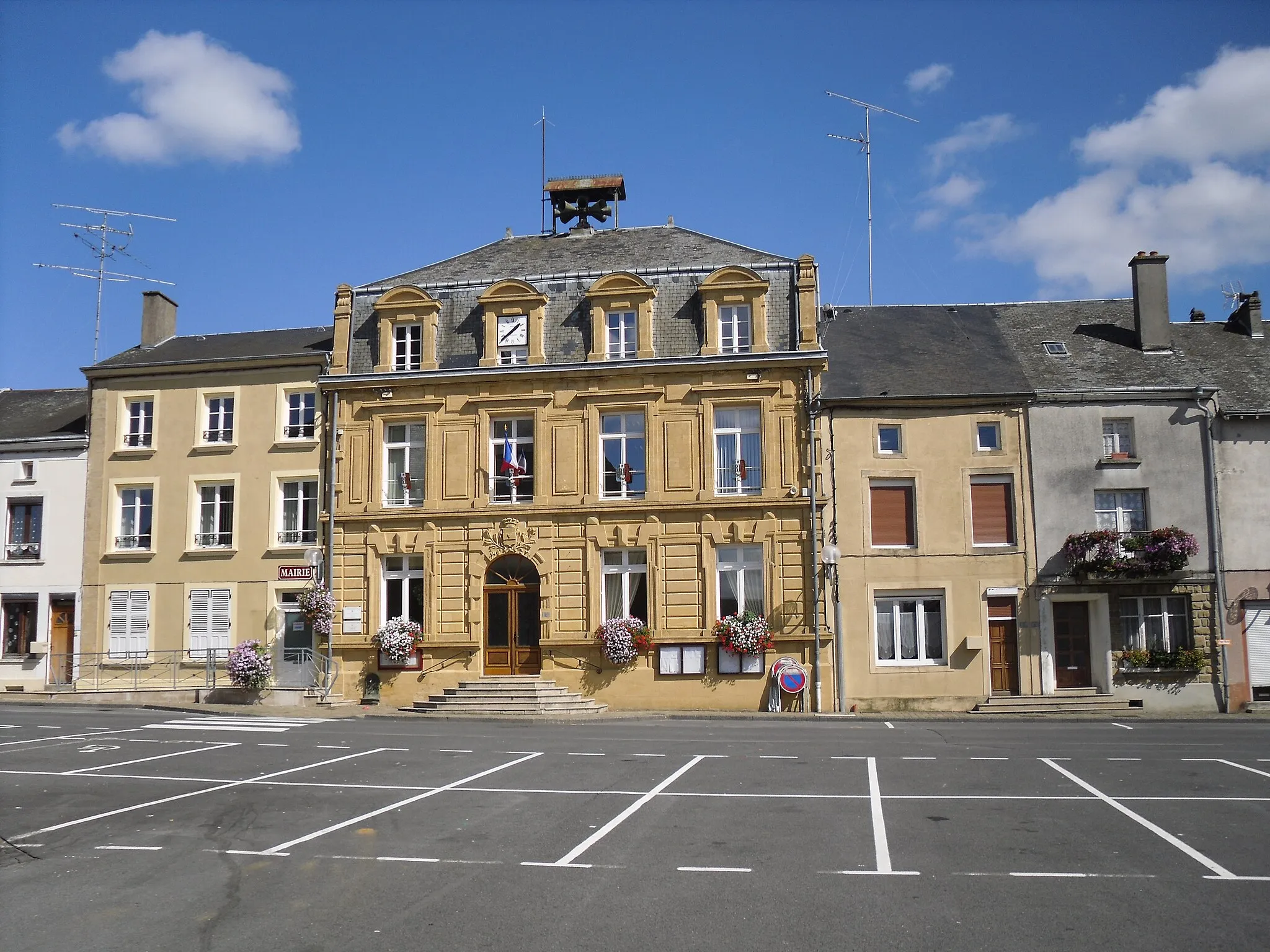 Photo showing: Mairie