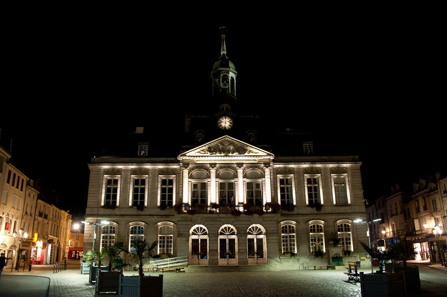 Photo showing: L' Hôtel de Ville, mise en lumière