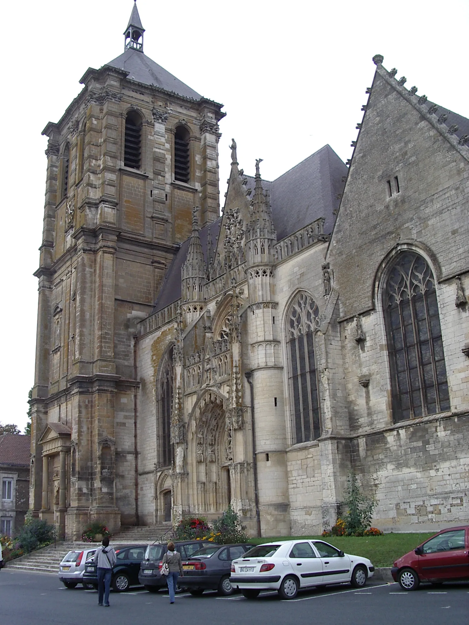 Photo showing: L'église Saint-Nicolas est une église catholique située à Rethel, en France
