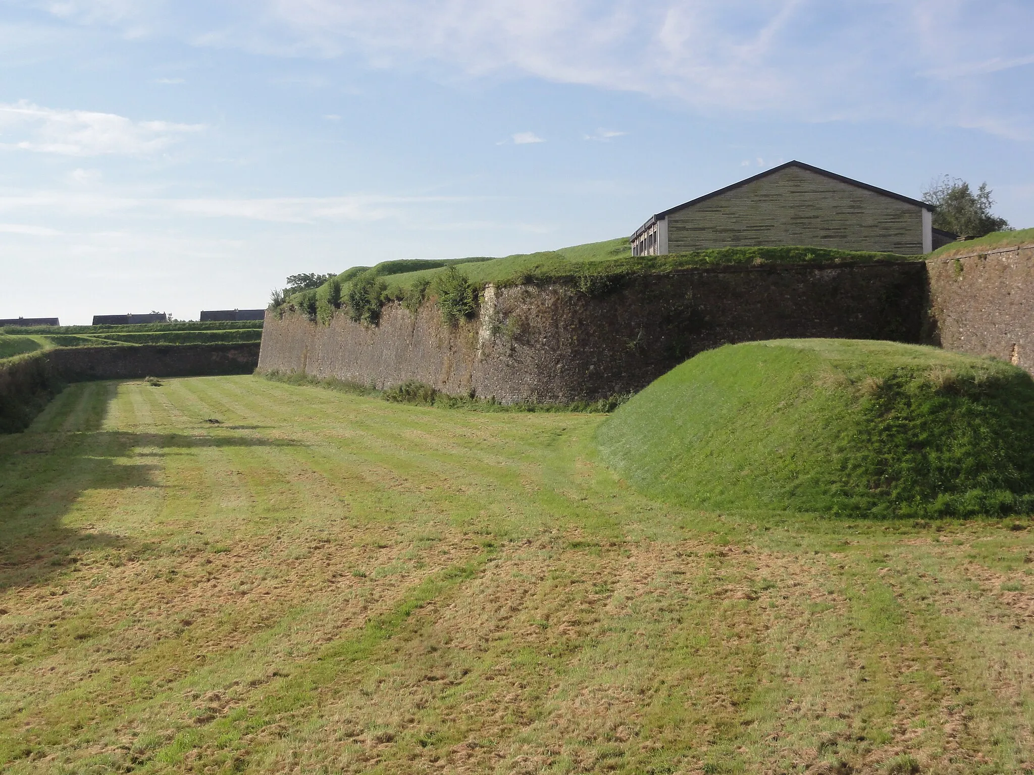 Photo showing: Rocroi (Ardennes) fortifications, 16